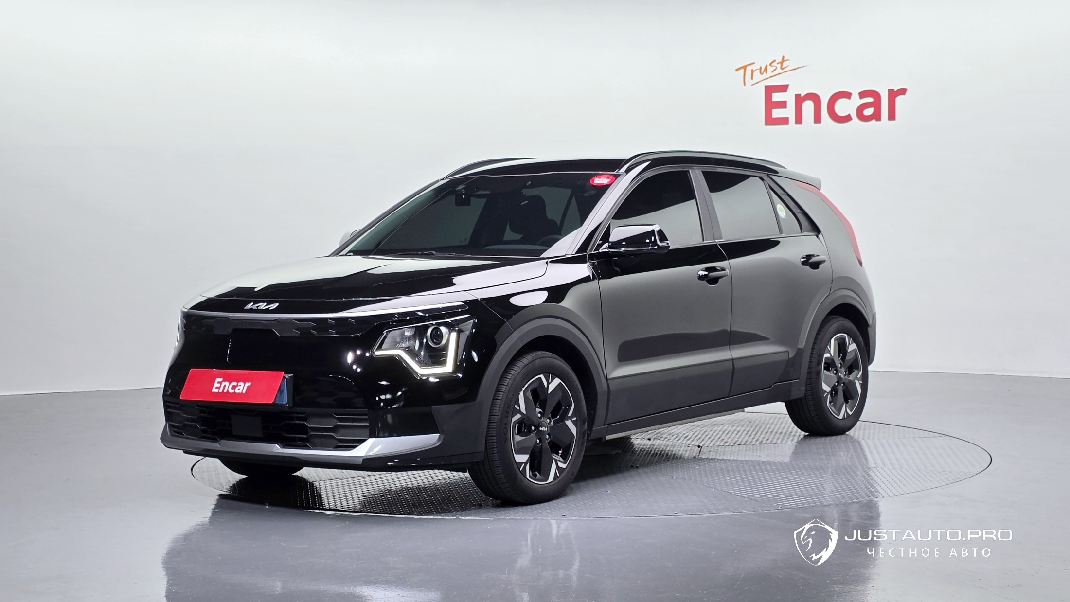 Автомобиль Kia Niro