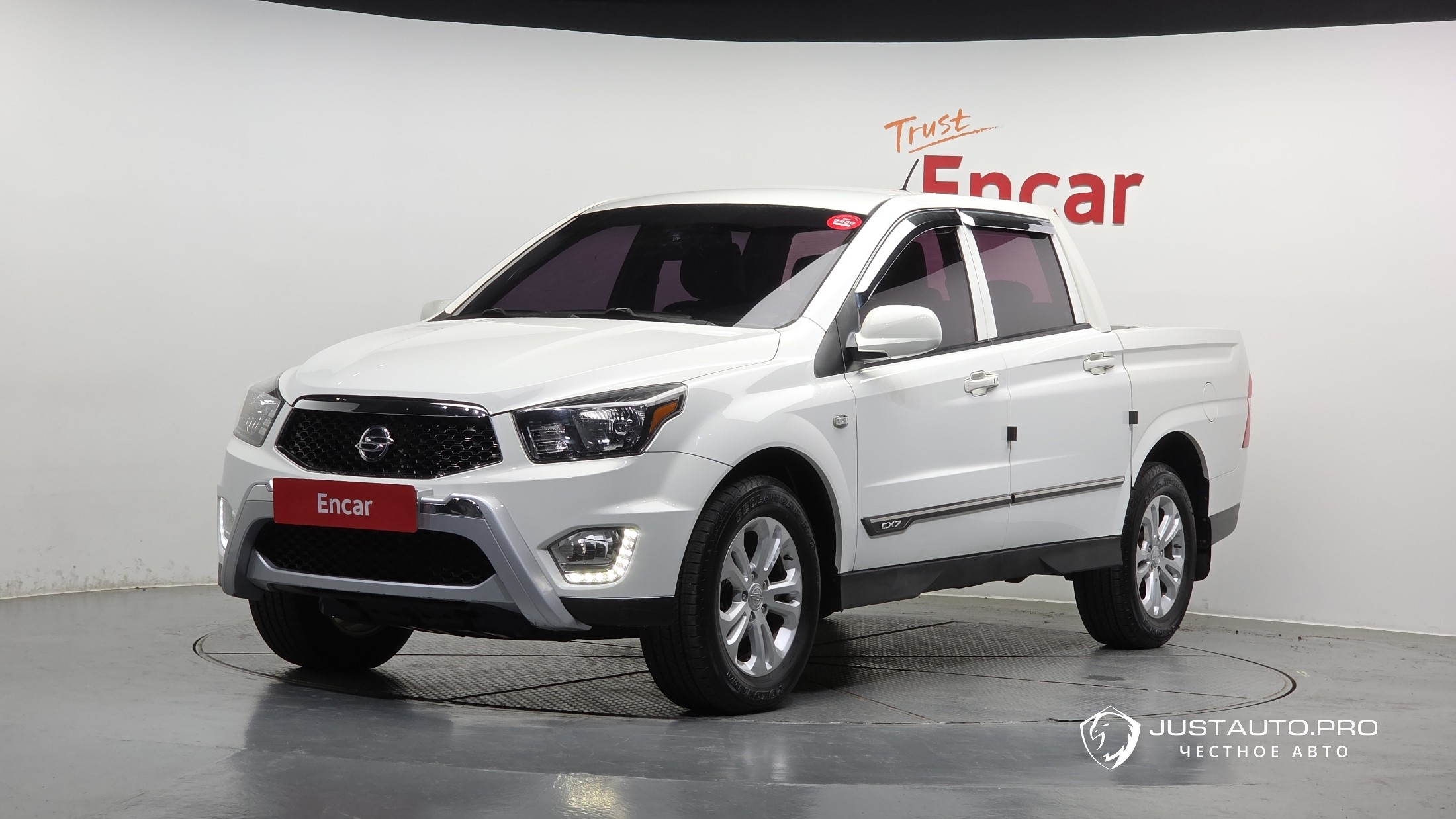 Автомобиль KG_Mobility_Ssangyong KORANDO