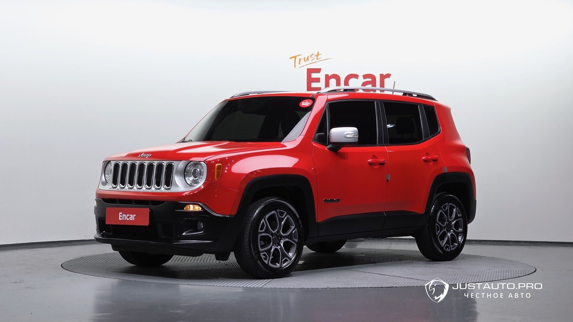 Автомобиль Jeep Renegade