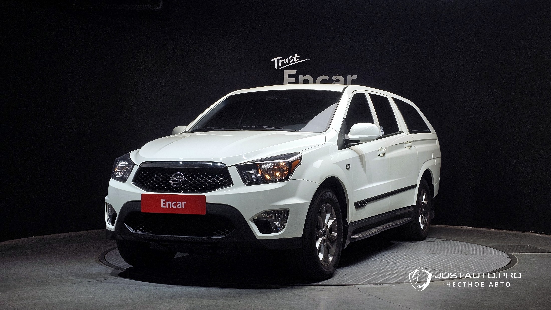 Автомобиль KG_Mobility_Ssangyong KORANDO