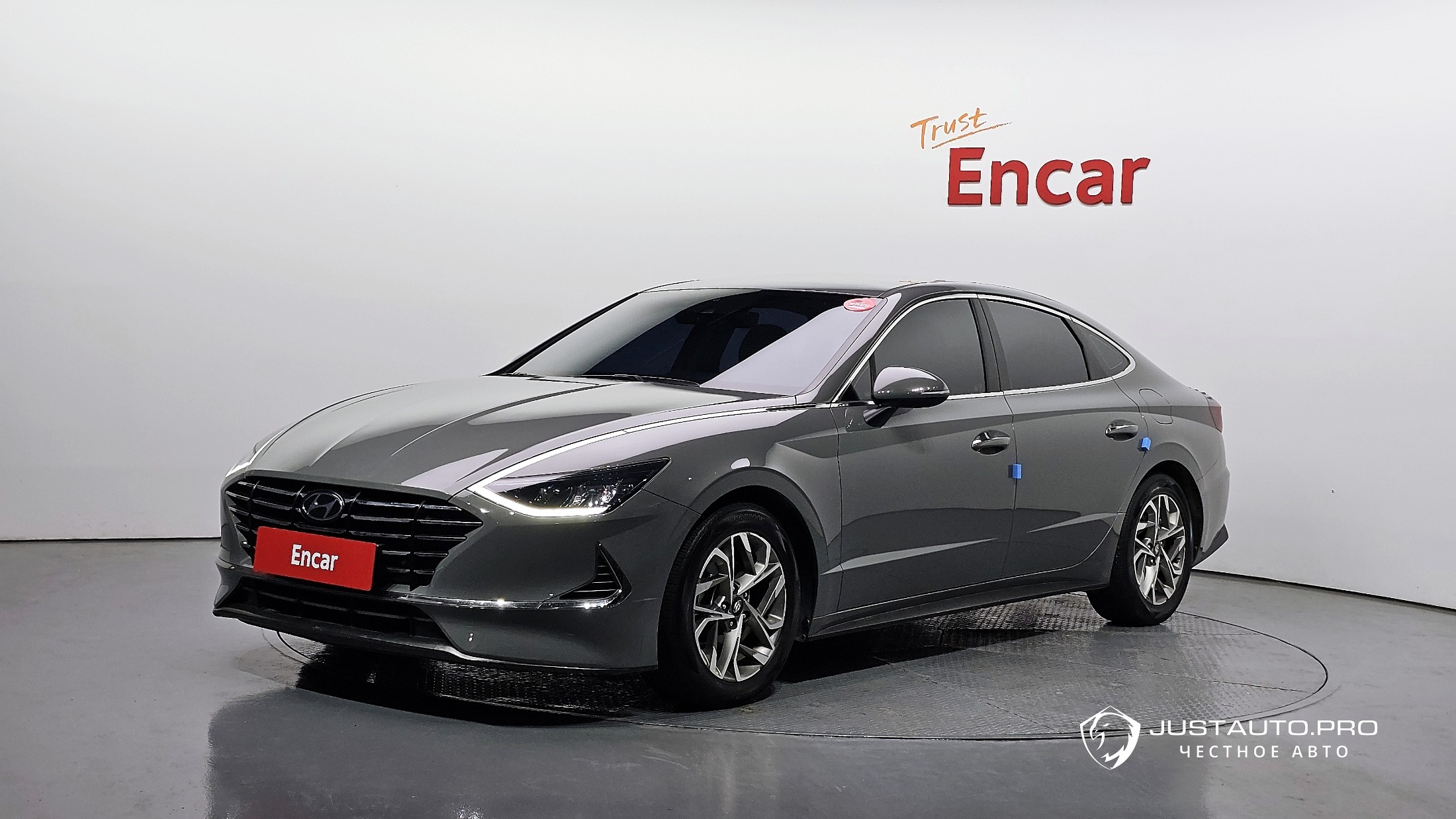 Автомобиль Hyundai Sonata
