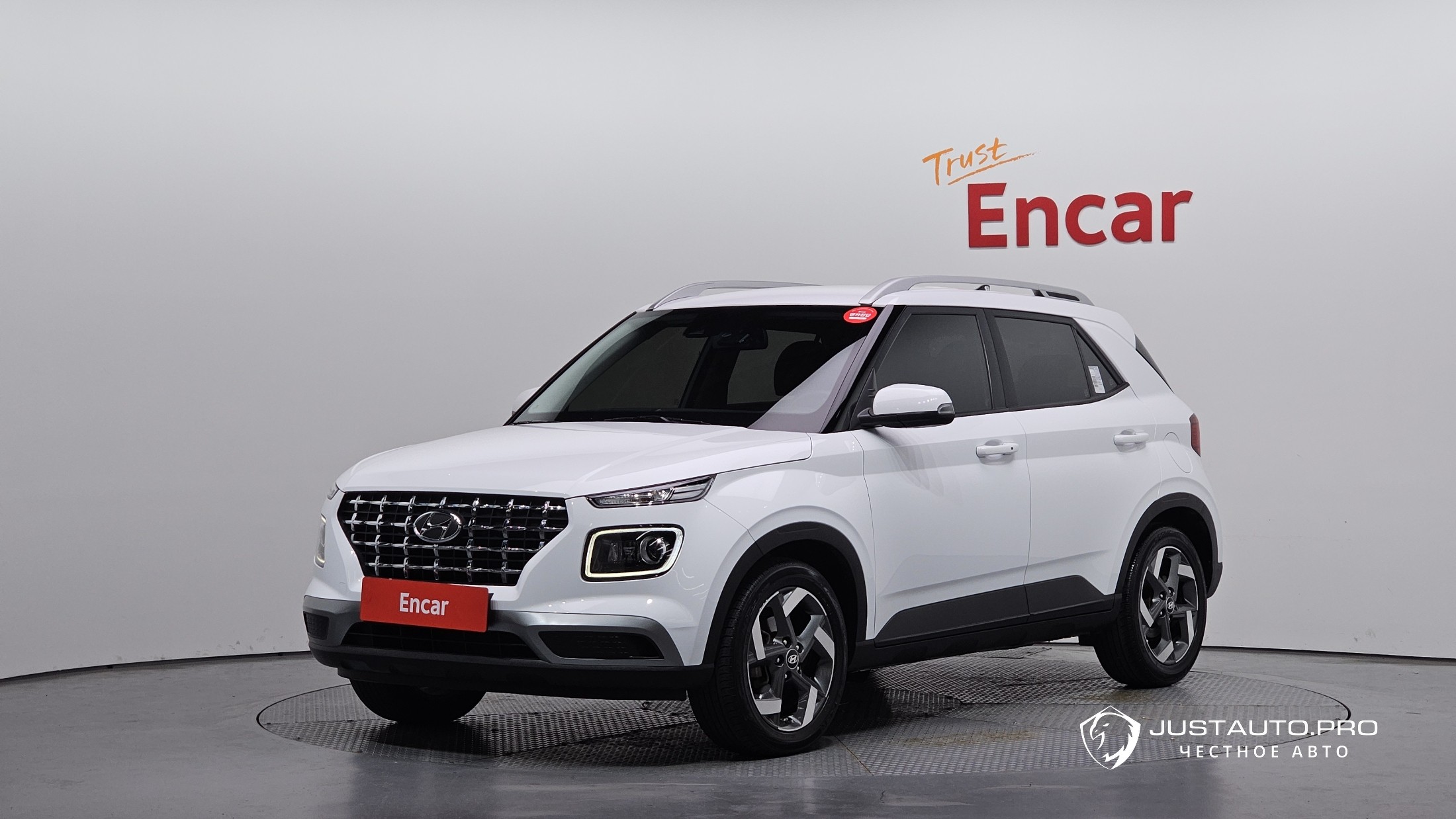 Автомобиль Hyundai Venue