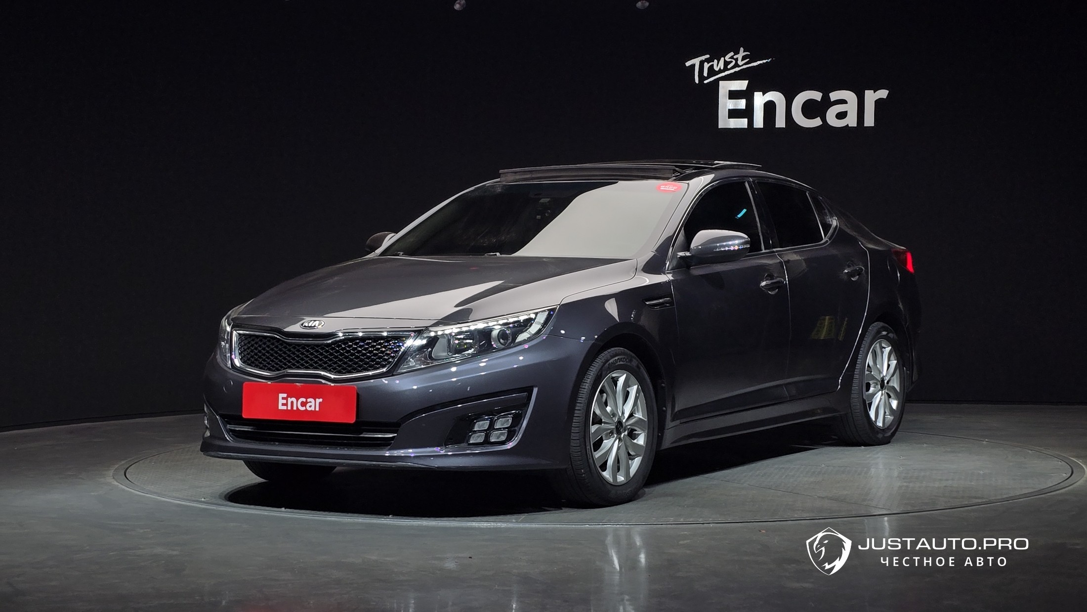 Автомобиль Kia K5