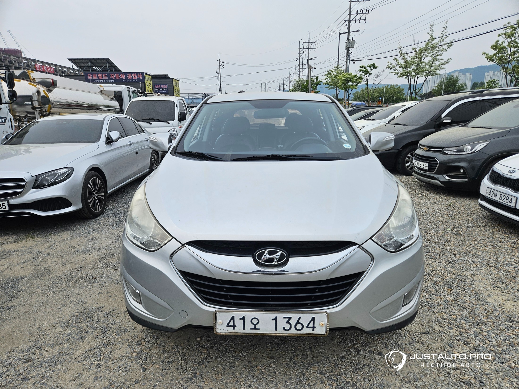 Автомобиль Hyundai Tucson