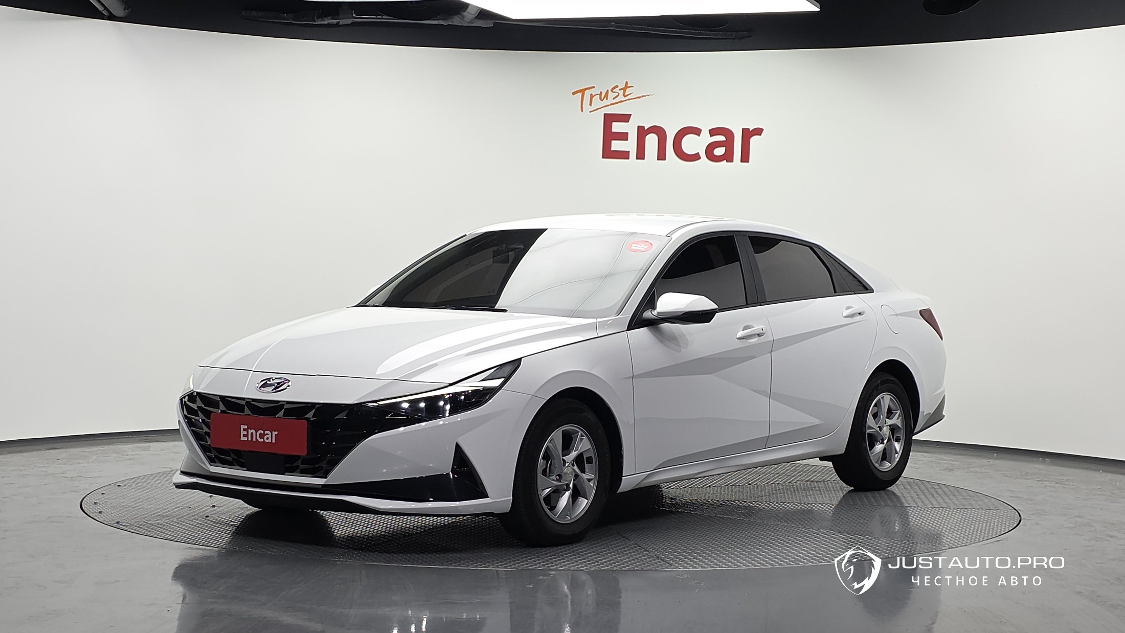 Автомобиль Hyundai AVANTE