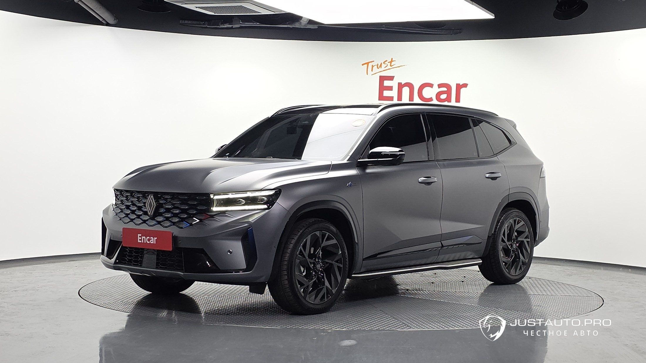 Автомобиль Renault-KoreaSamsung Grand Koleos