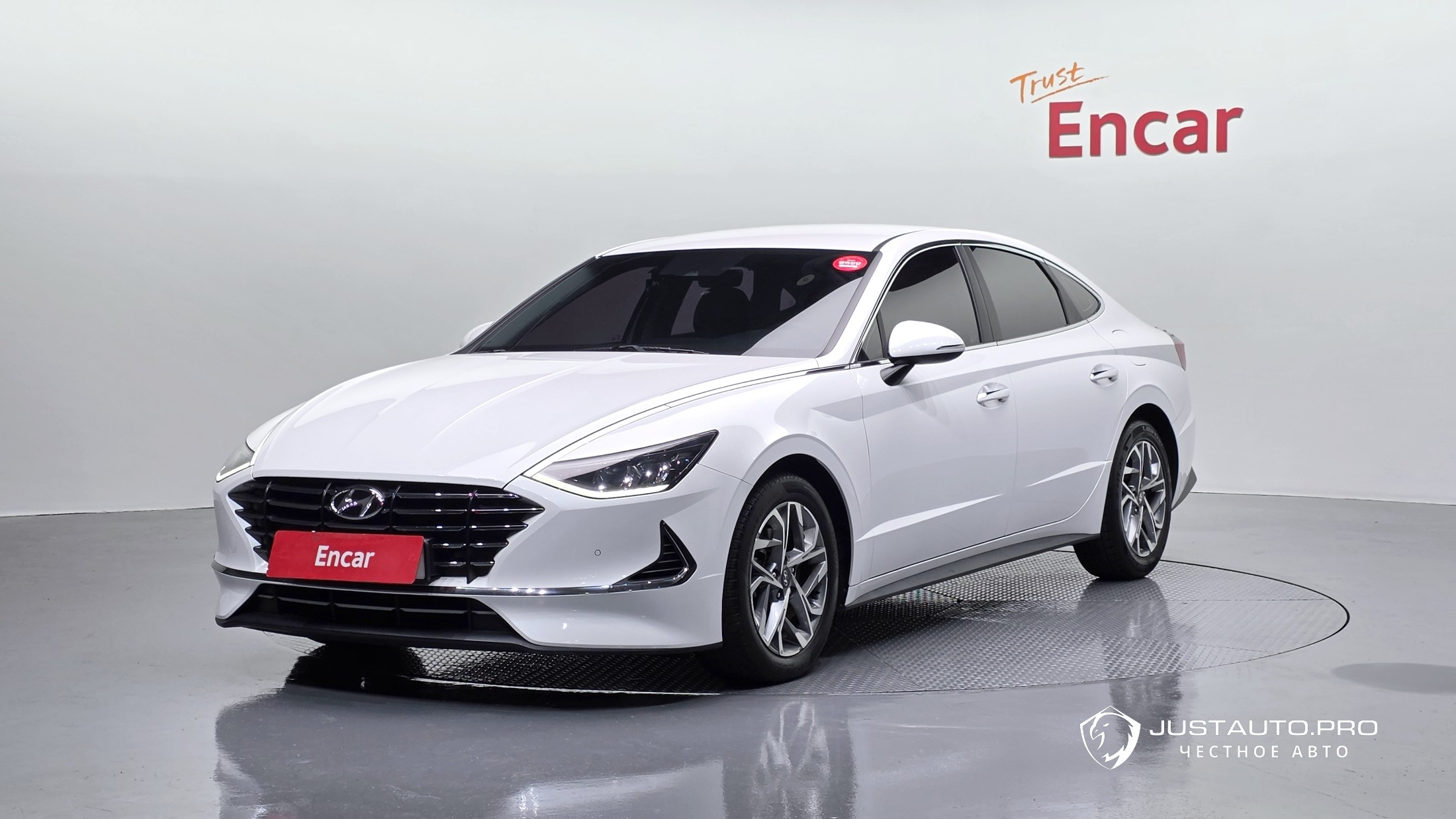Автомобиль Hyundai Sonata