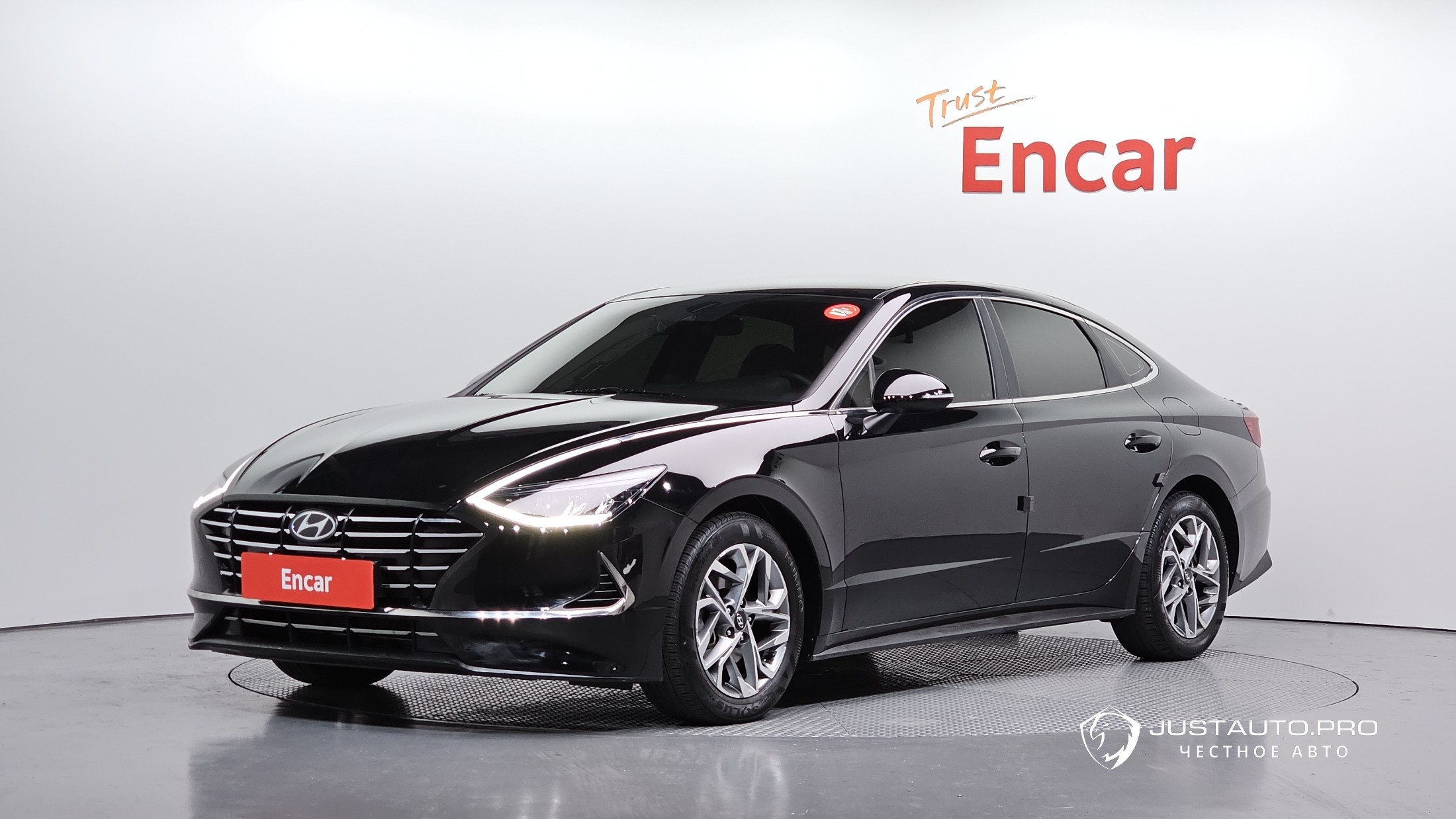 Автомобиль Hyundai Sonata