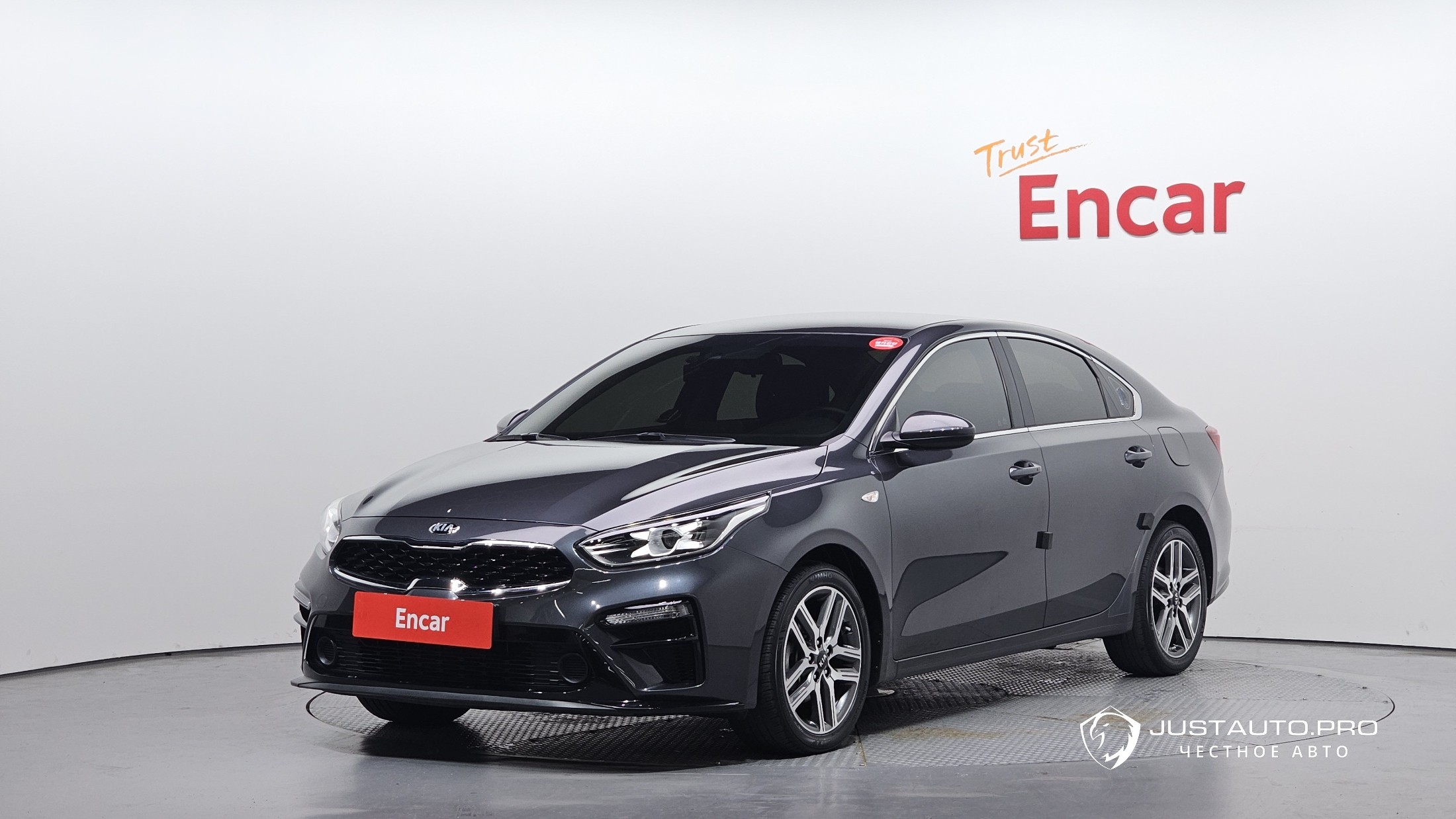 Автомобиль Kia K3