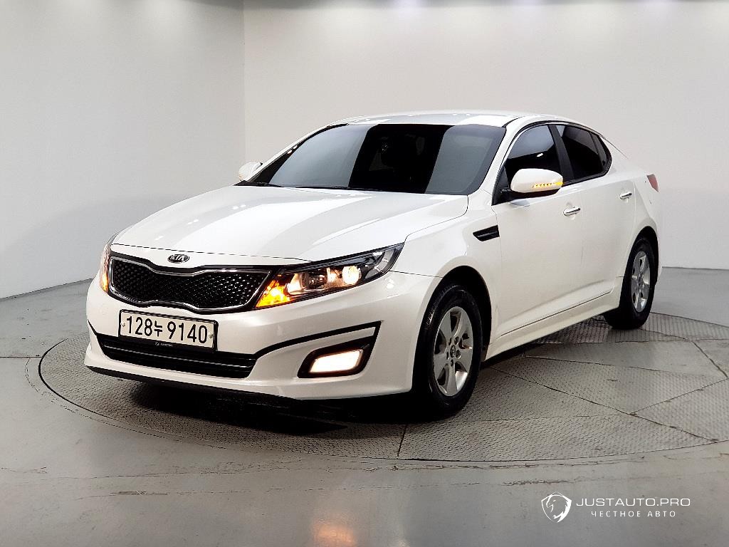Автомобиль Kia K5