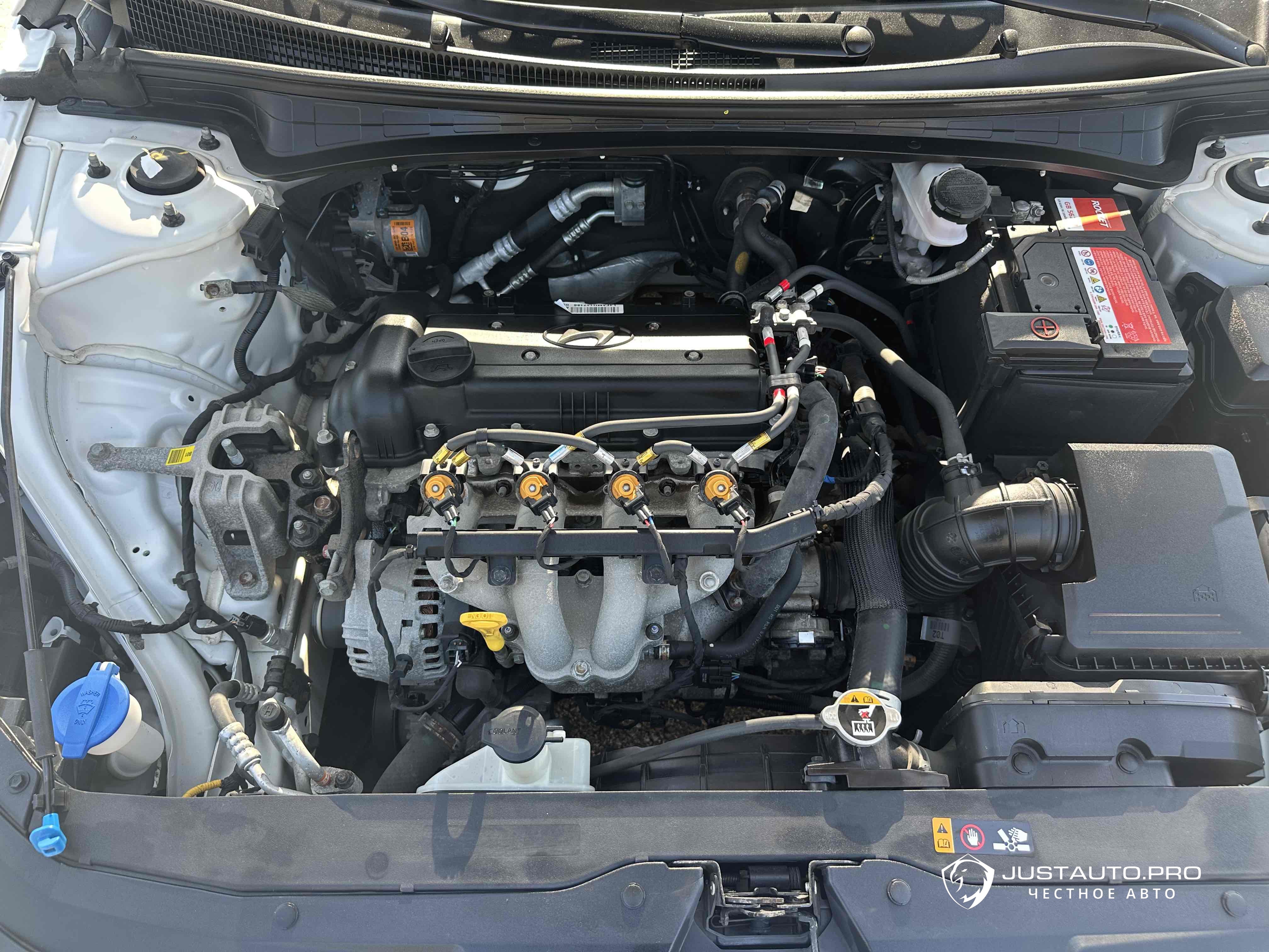Автомобиль Hyundai AVANTE