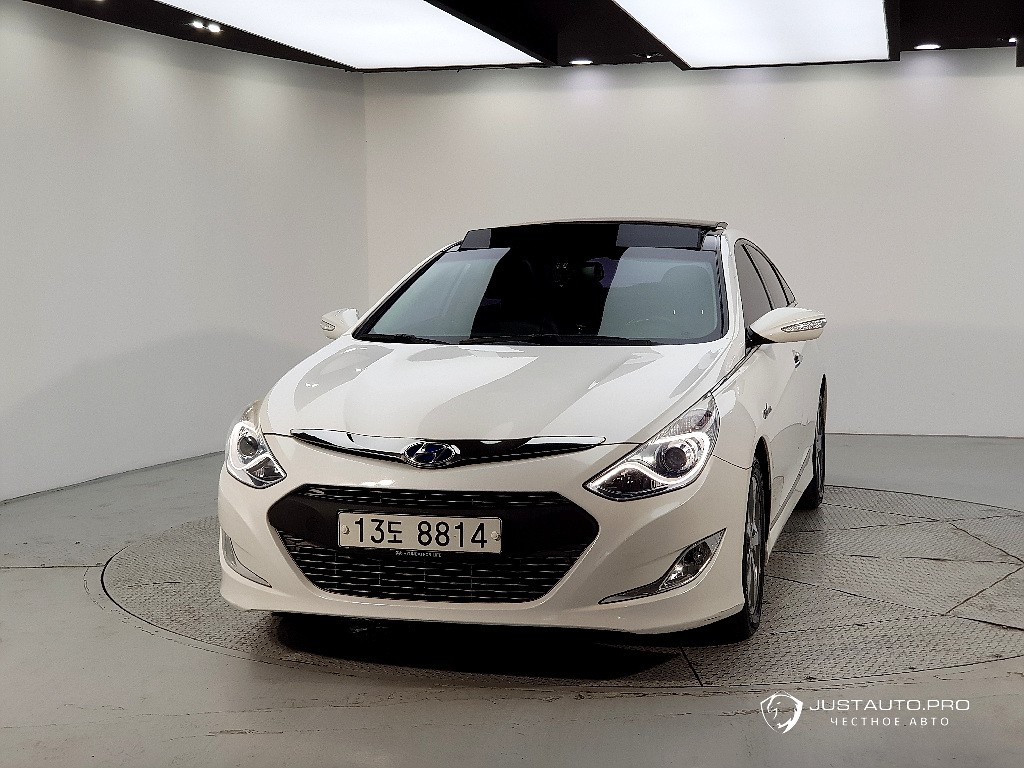 Автомобиль Hyundai Sonata