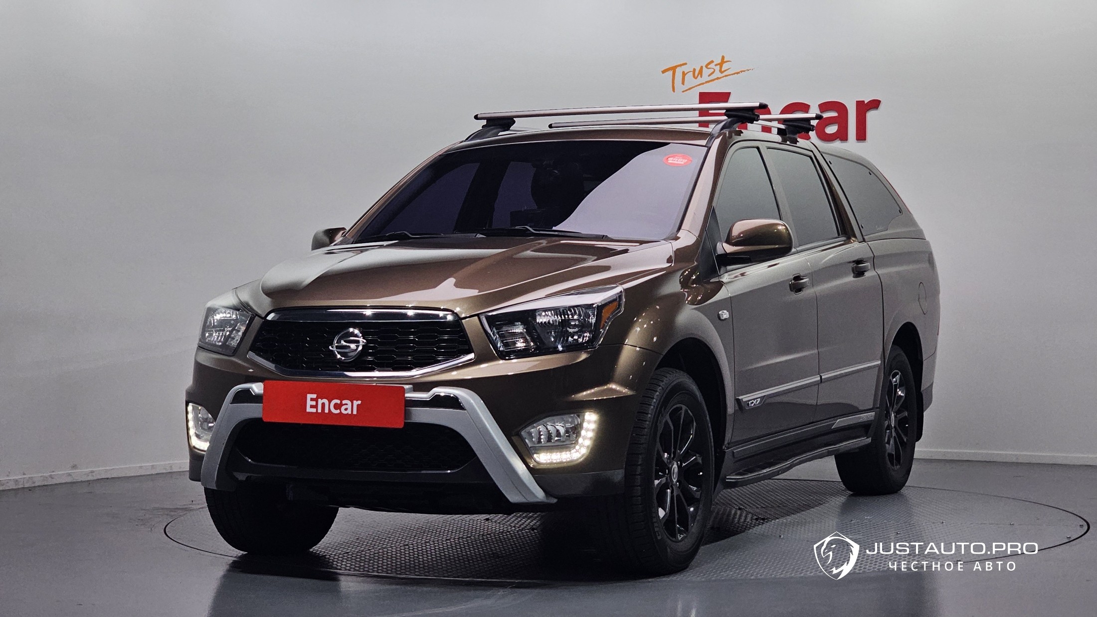 Автомобиль KG_Mobility_Ssangyong KORANDO