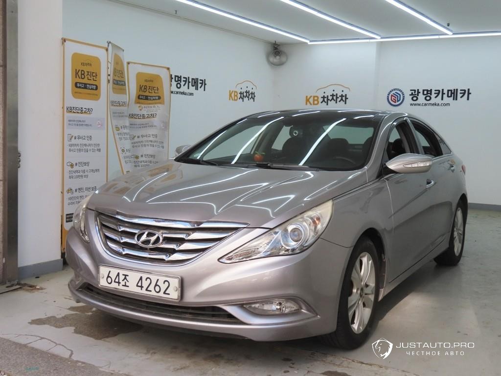 Автомобиль Hyundai Sonata