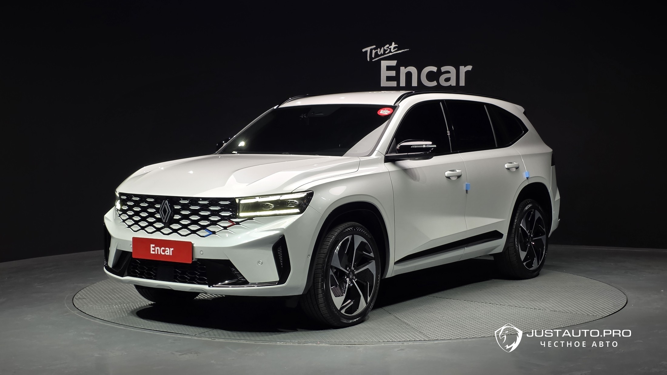 Автомобиль Renault-KoreaSamsung Grand Koleos