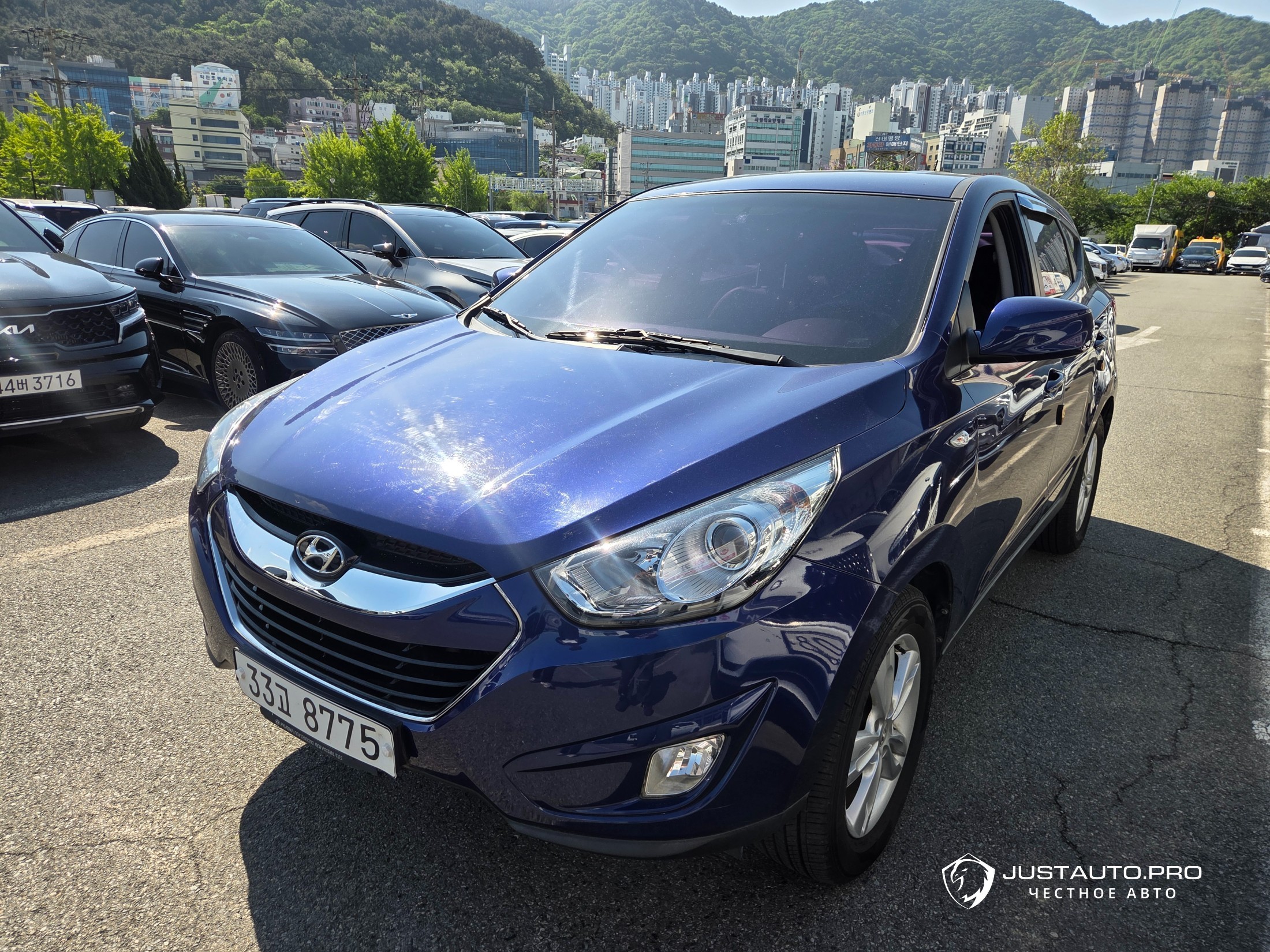 Автомобиль Hyundai Tucson