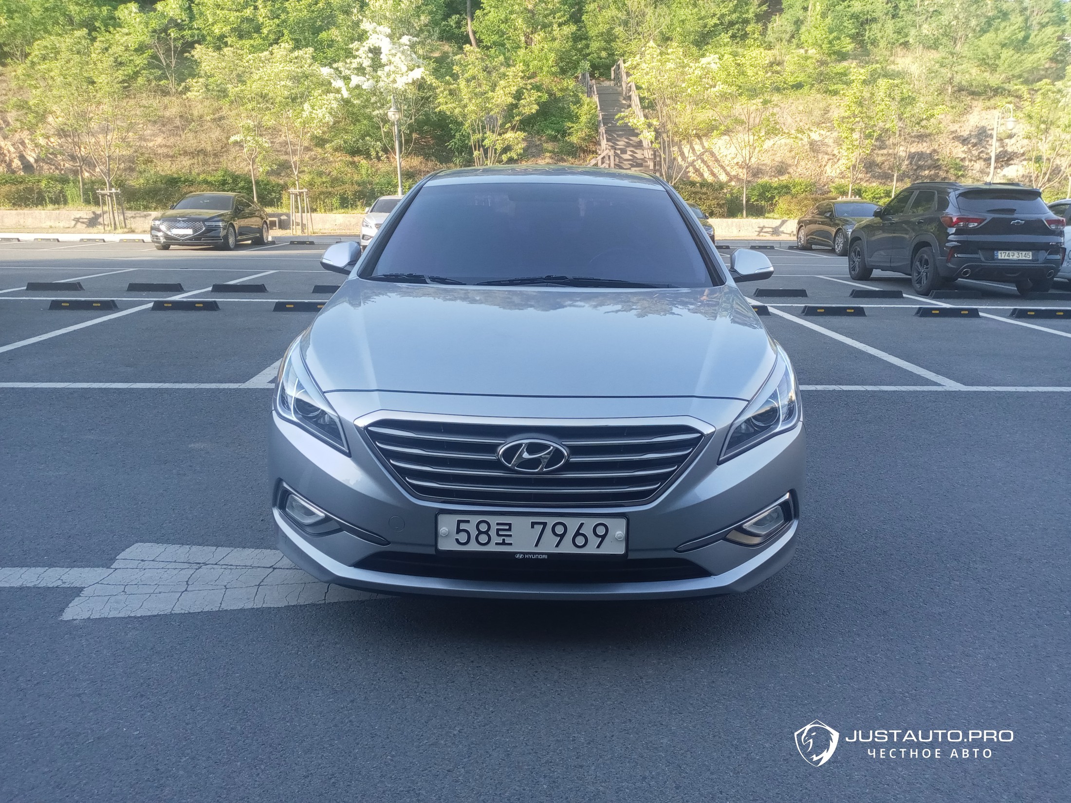 Автомобиль Hyundai Sonata