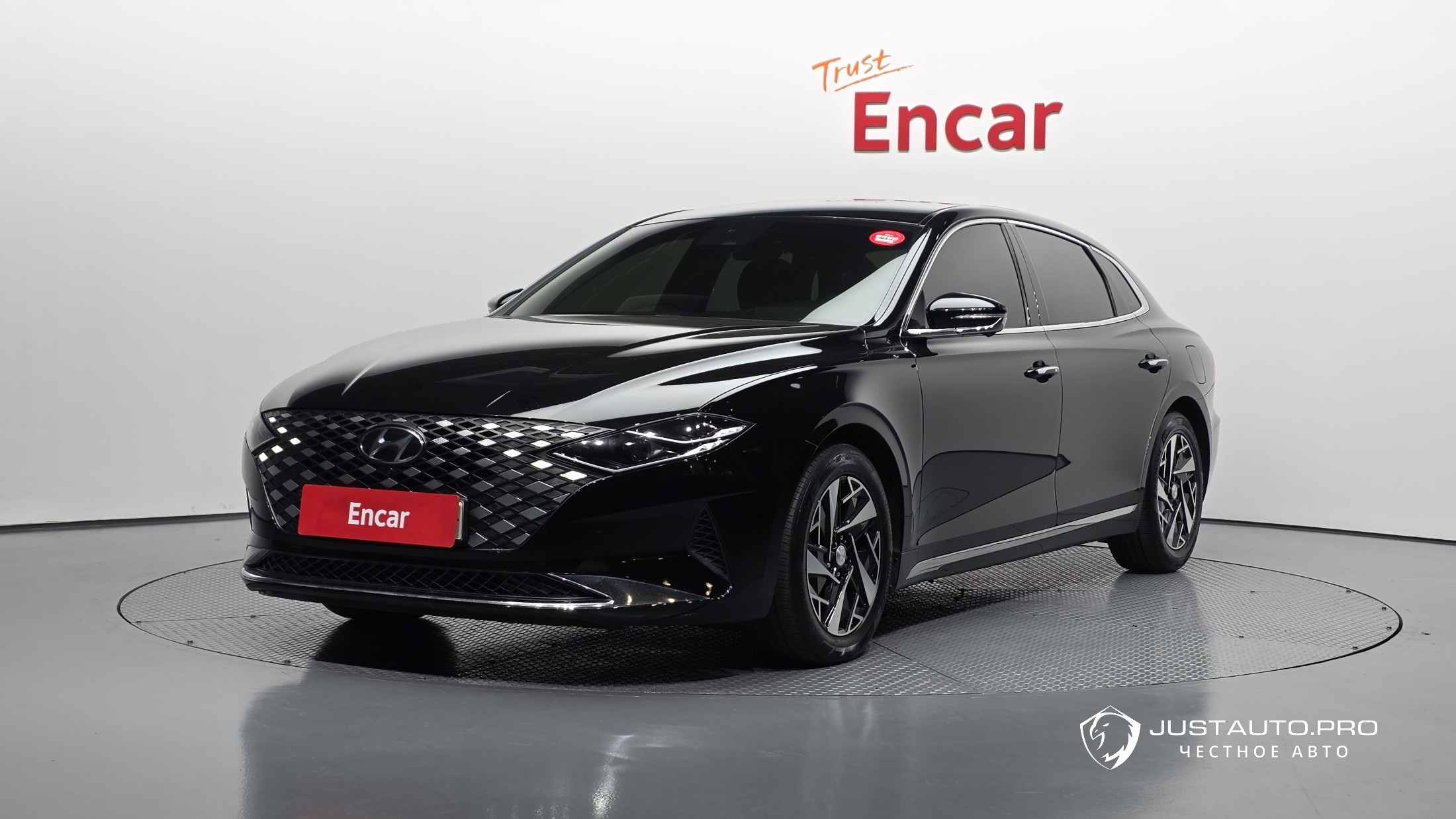 Автомобиль Hyundai Grandeur