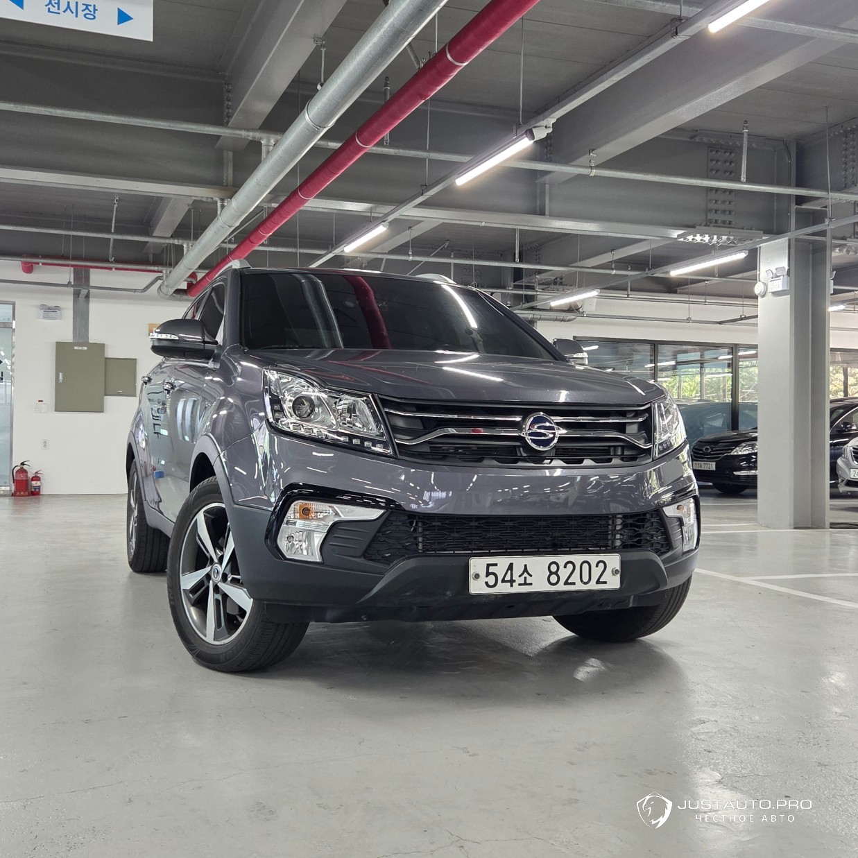 Автомобиль KG_Mobility_Ssangyong KORANDO