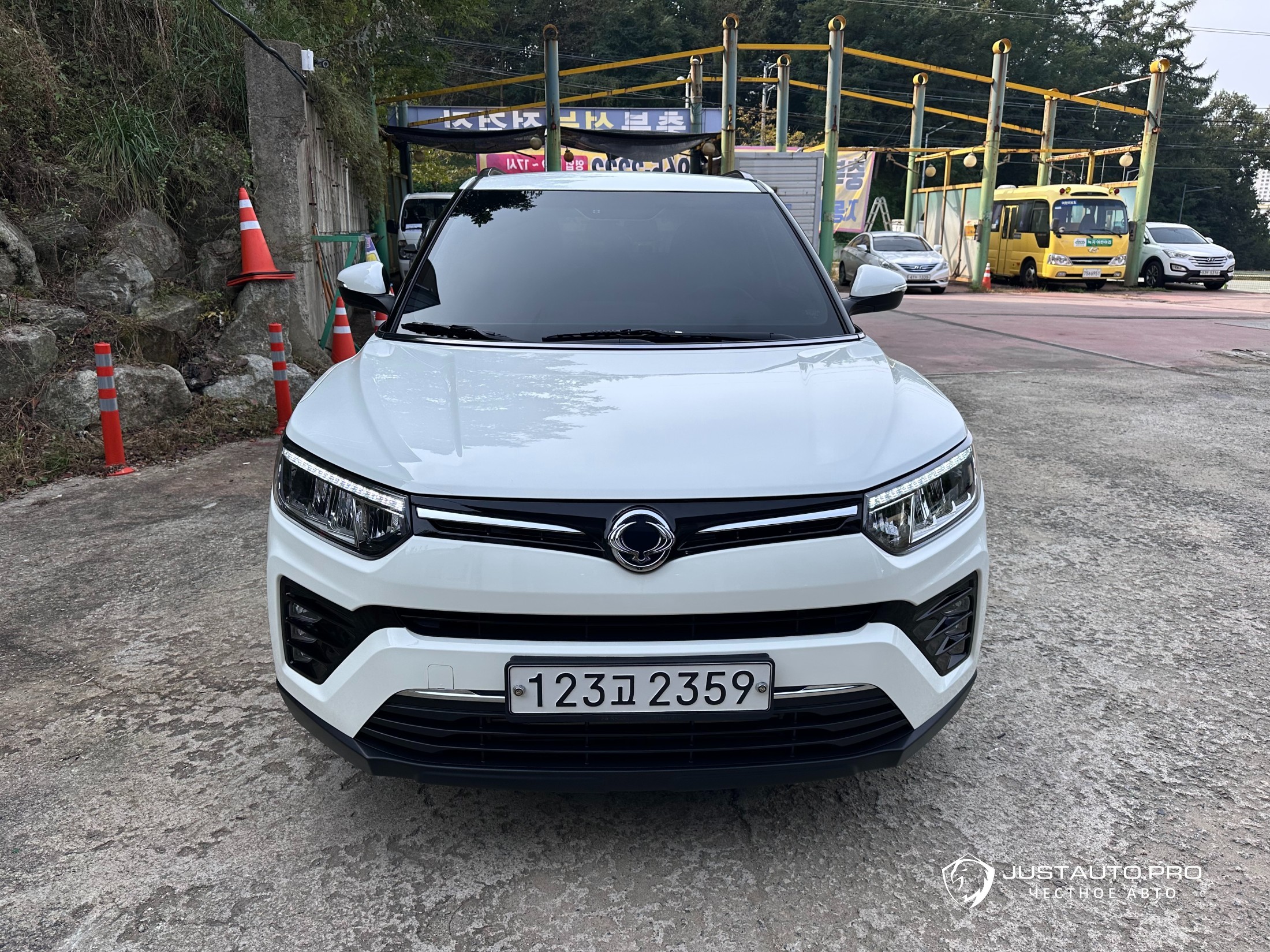 Автомобиль KG_Mobility_Ssangyong TIBOLI