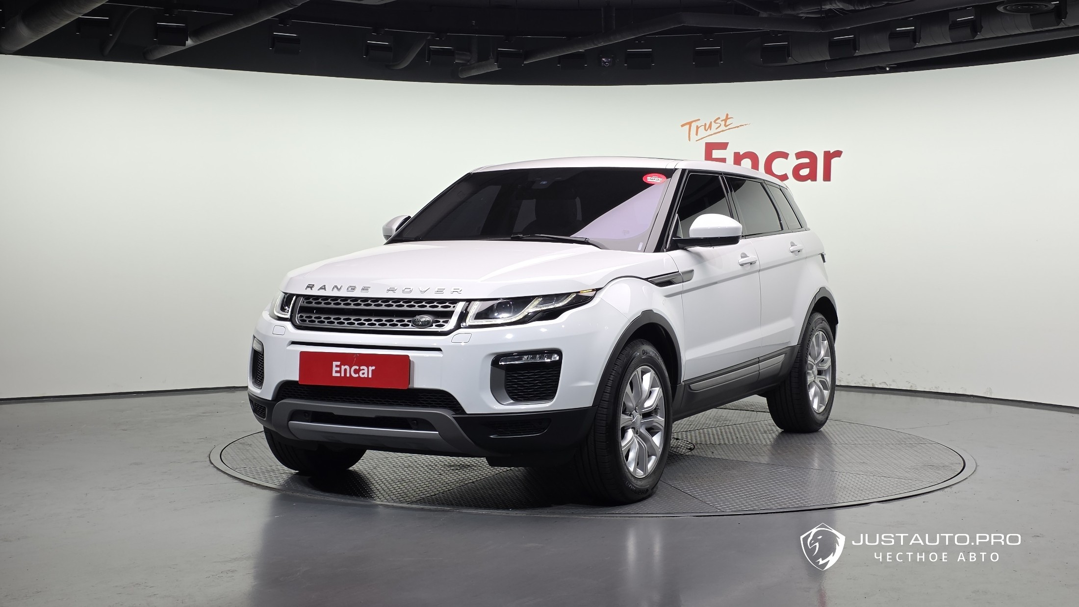Автомобиль Land Rover Range Rover Evoque