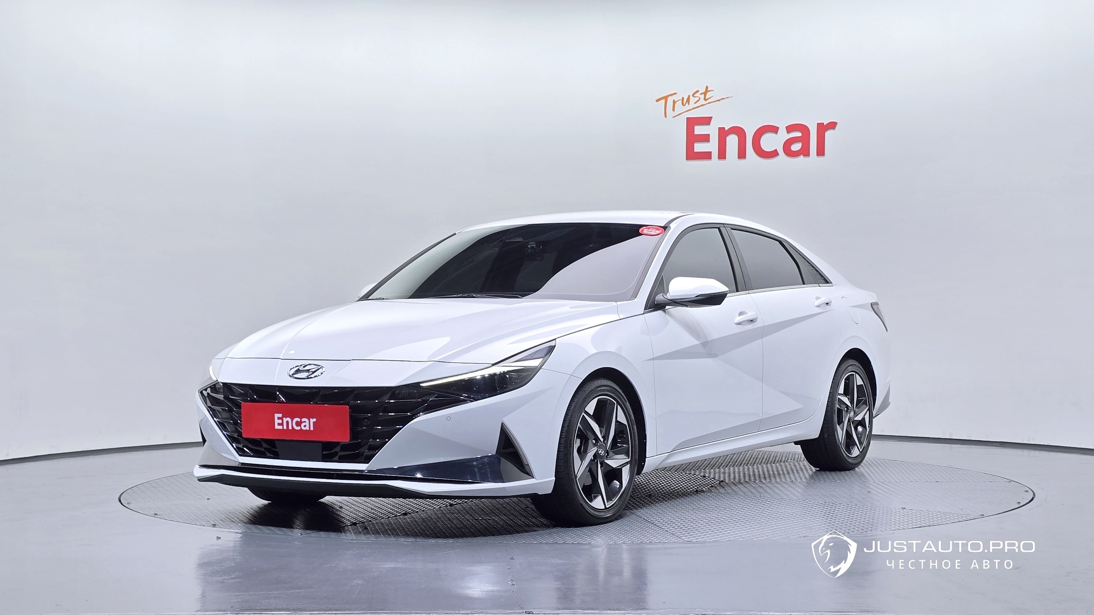 Автомобиль Hyundai AVANTE