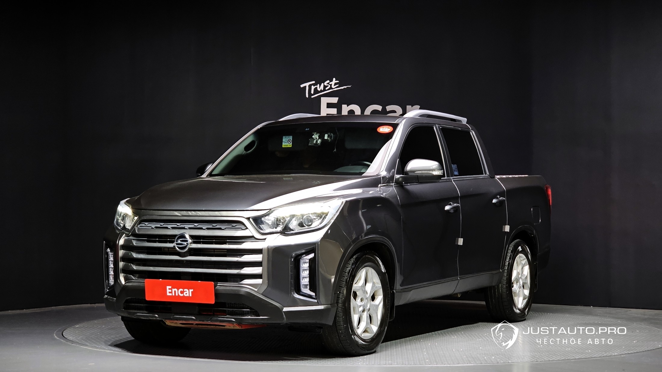 Автомобиль KG_Mobility_Ssangyong Rexton