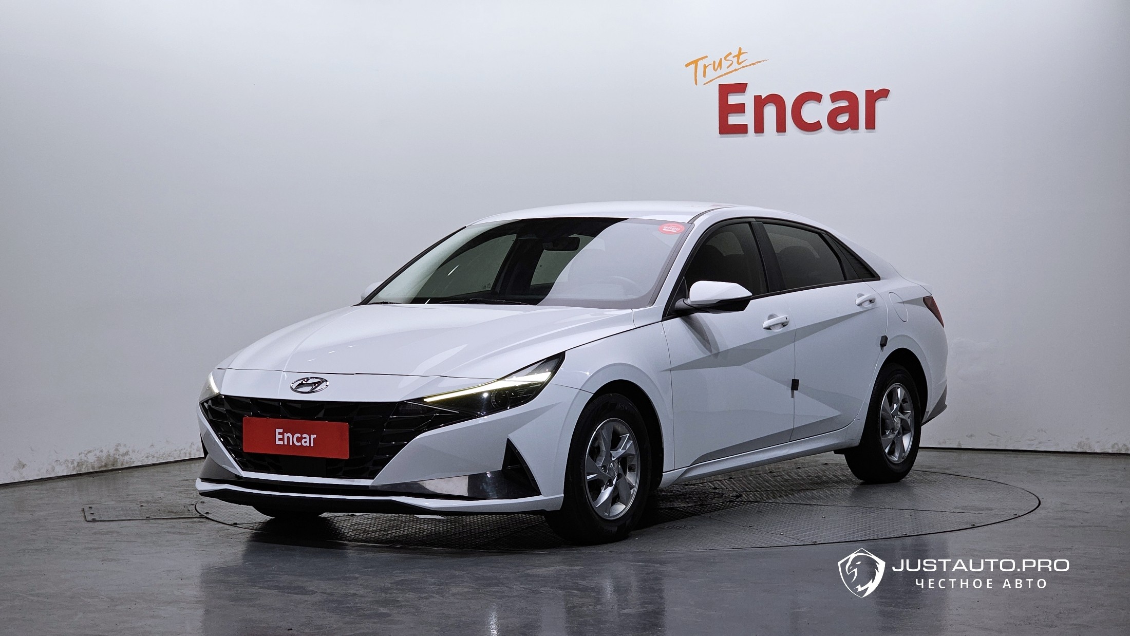 Автомобиль Hyundai AVANTE