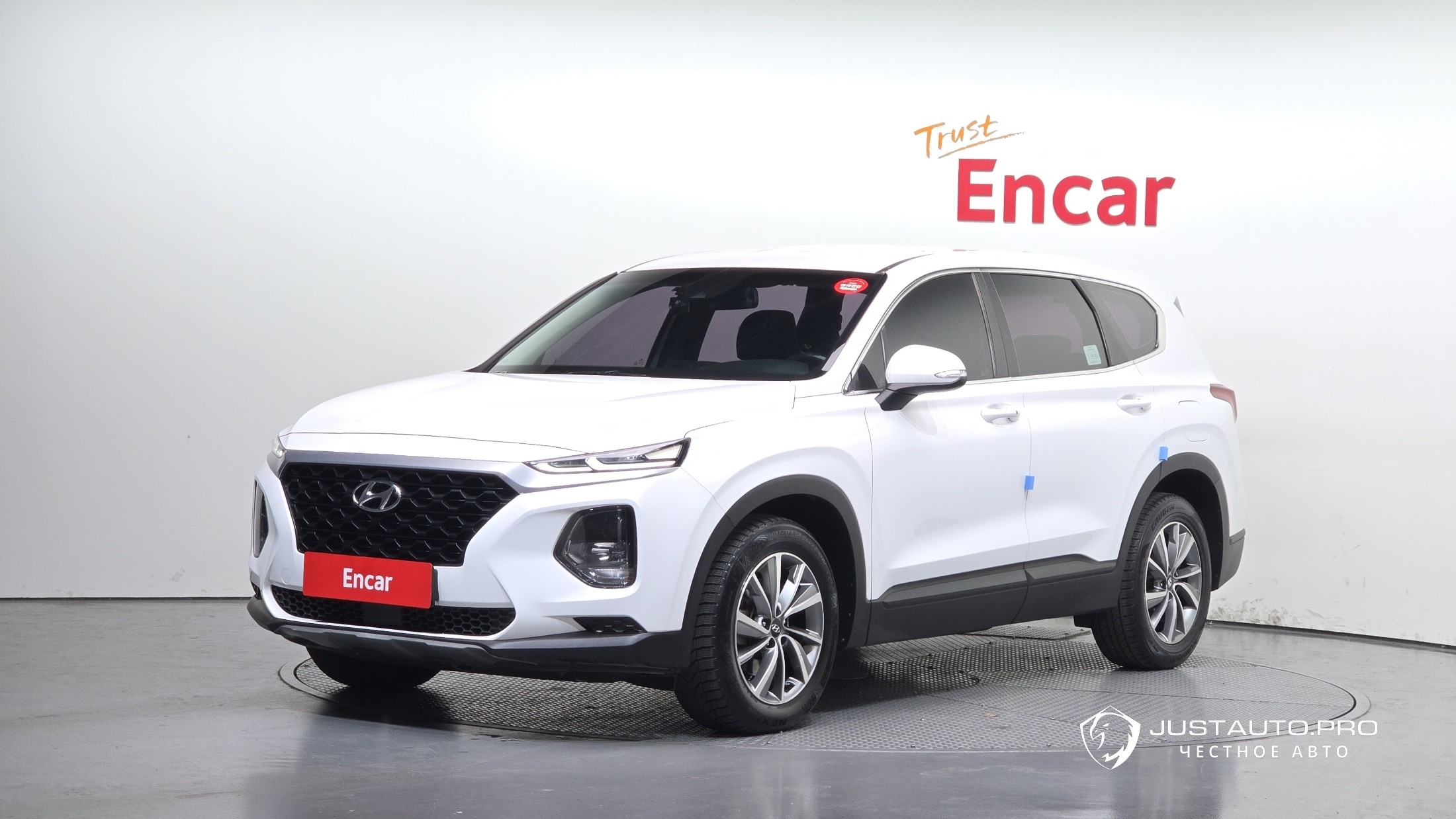 Автомобиль Hyundai Santafe