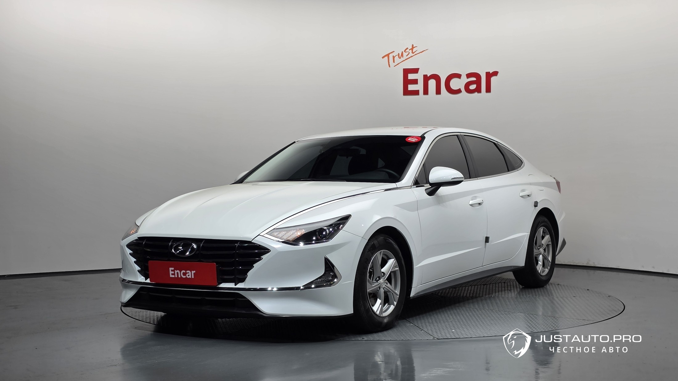 Автомобиль Hyundai Sonata