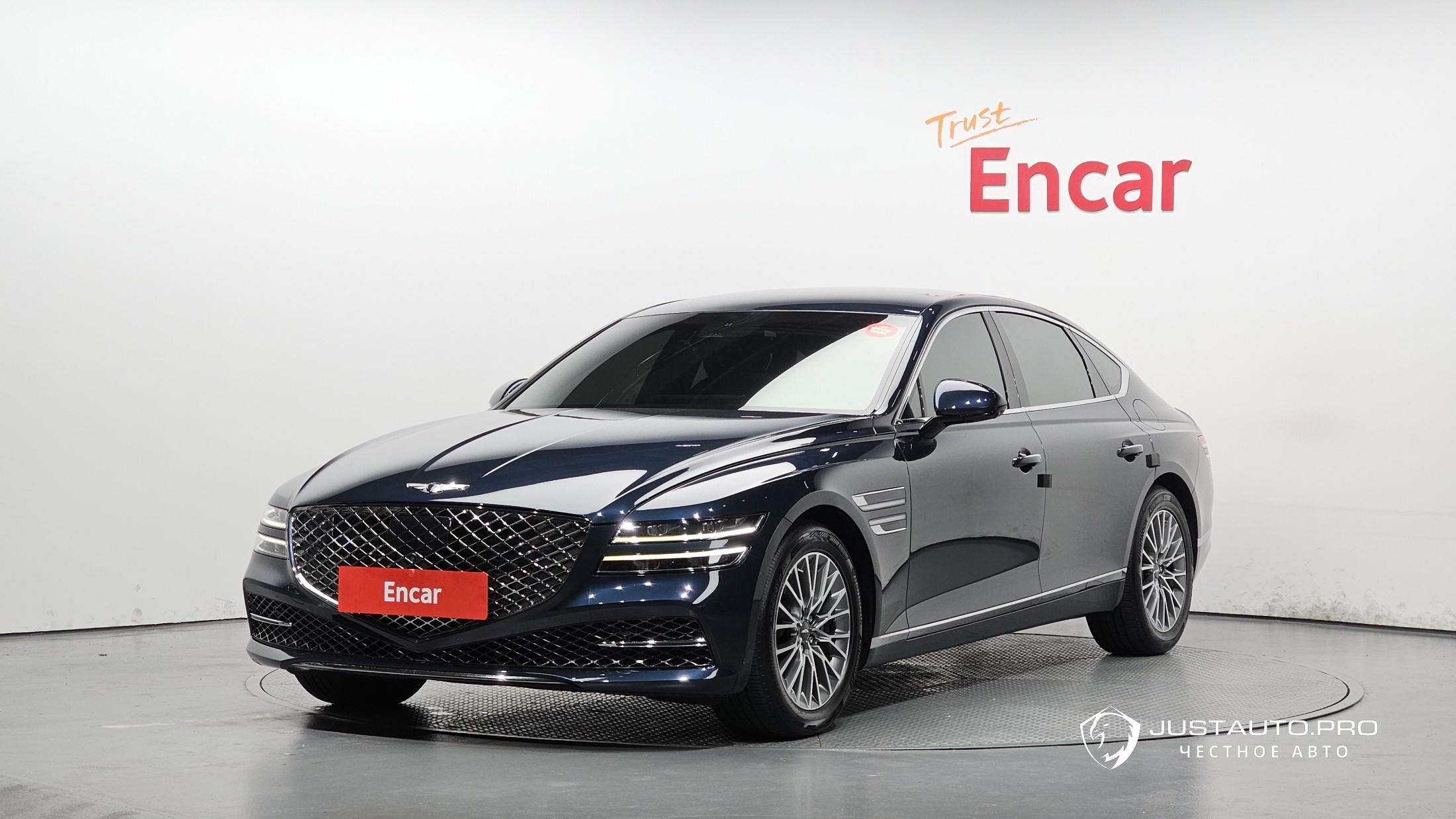 Автомобиль Genesis G80