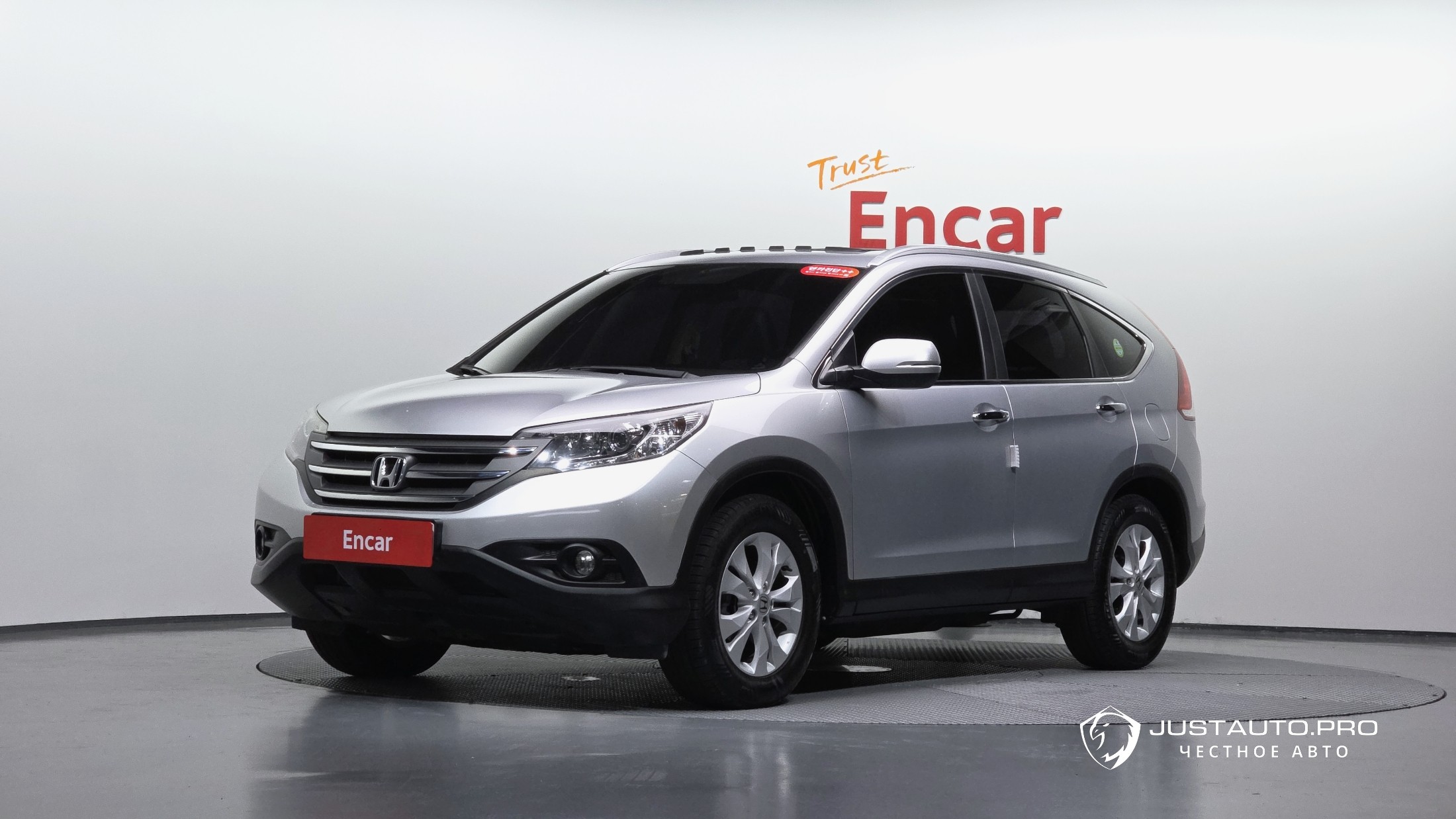 Автомобиль Honda CR-V