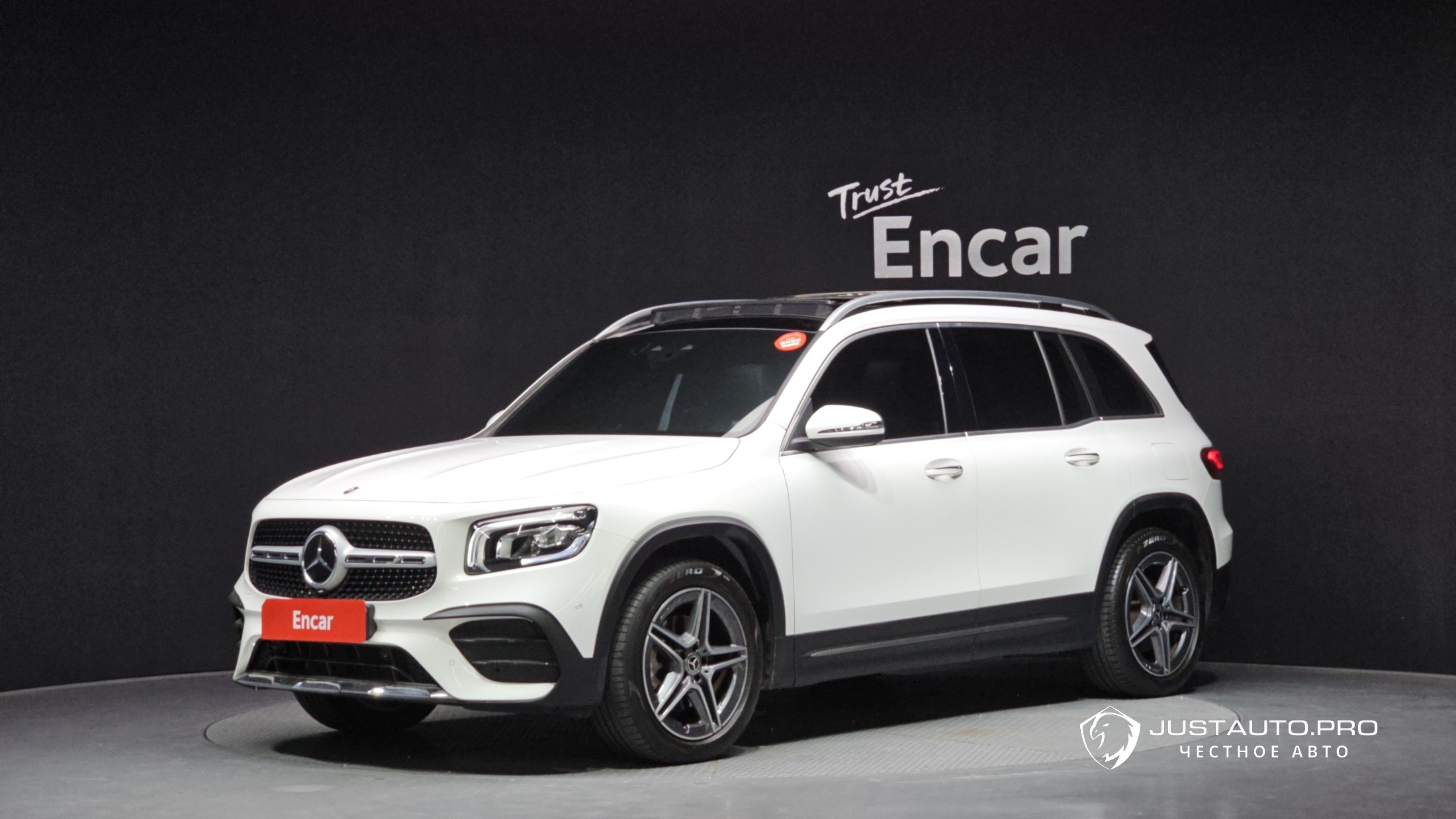 Автомобиль Mercedes-Benz GLB-Class