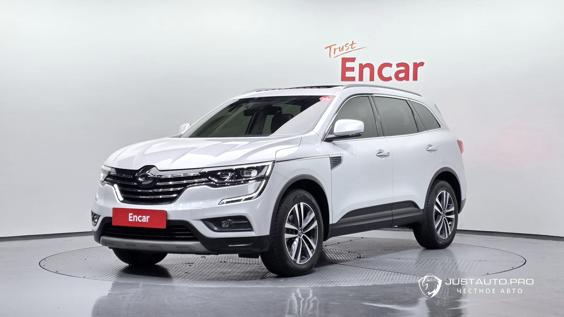 Автомобиль Renault-KoreaSamsung QM6