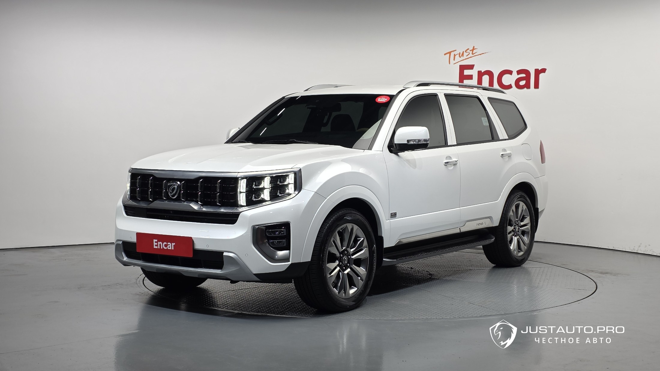 Автомобиль Kia Mohave