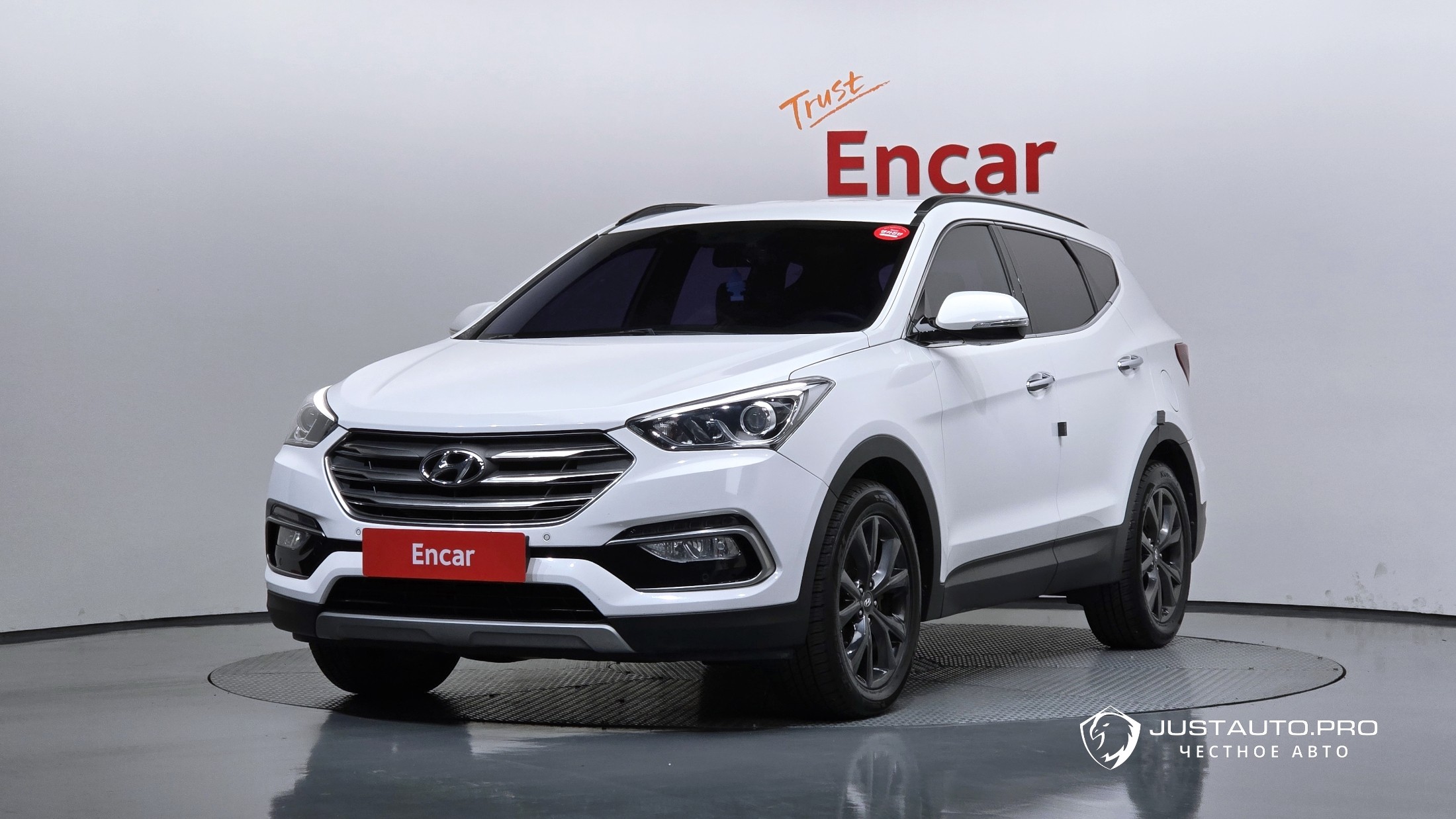 Автомобиль Hyundai Santafe