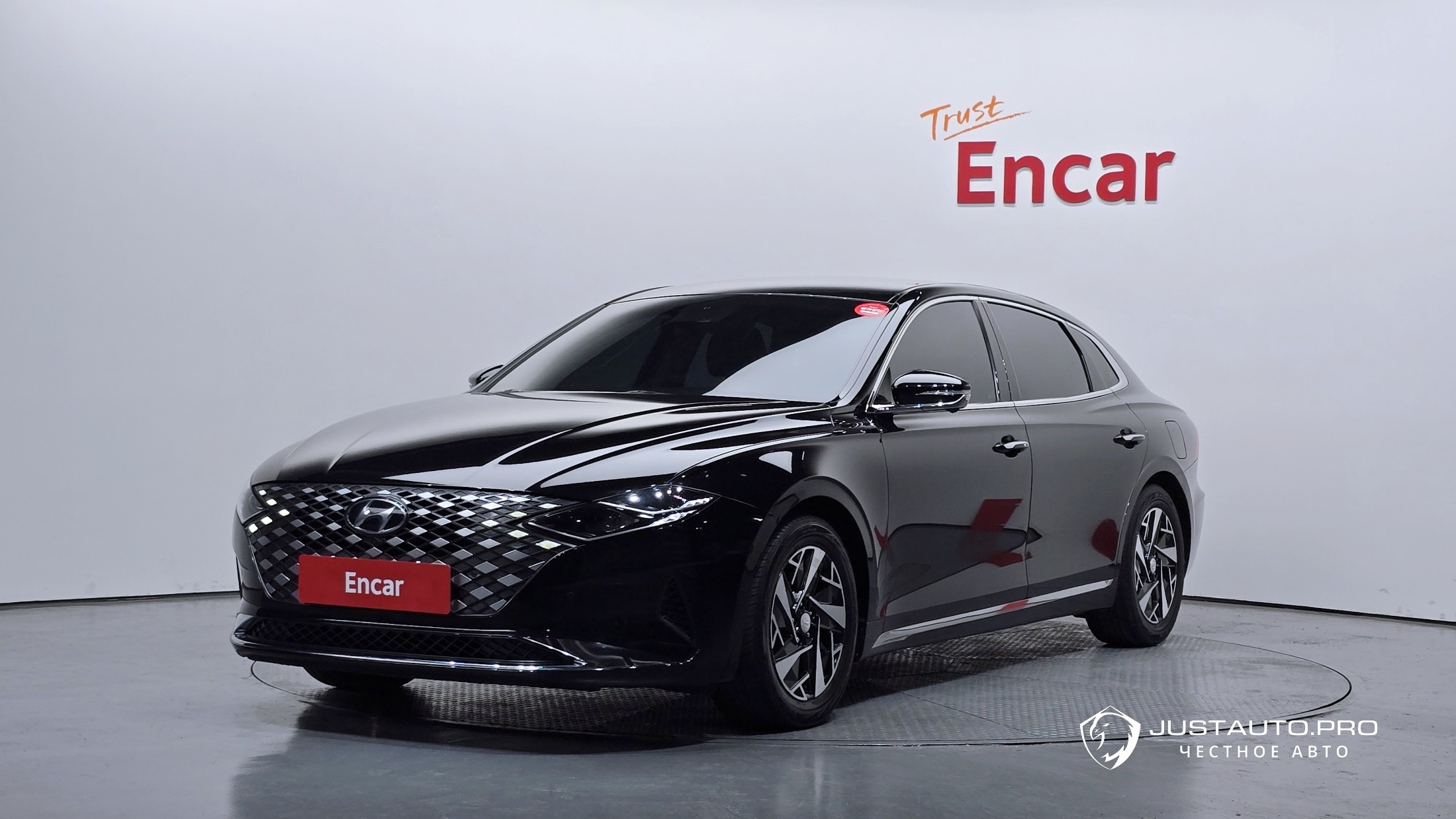 Автомобиль Hyundai Grandeur