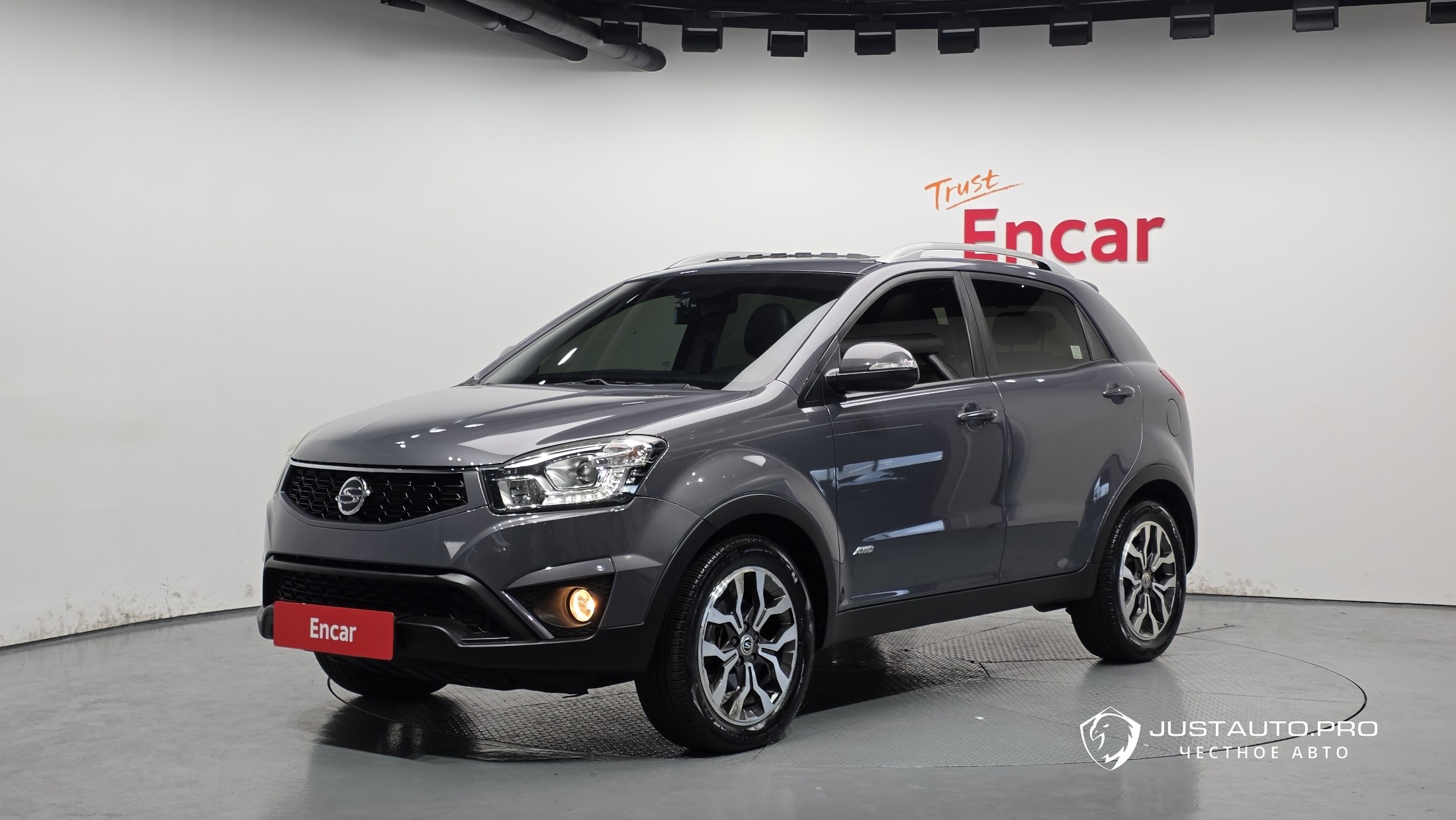 Автомобиль KG_Mobility_Ssangyong KORANDO