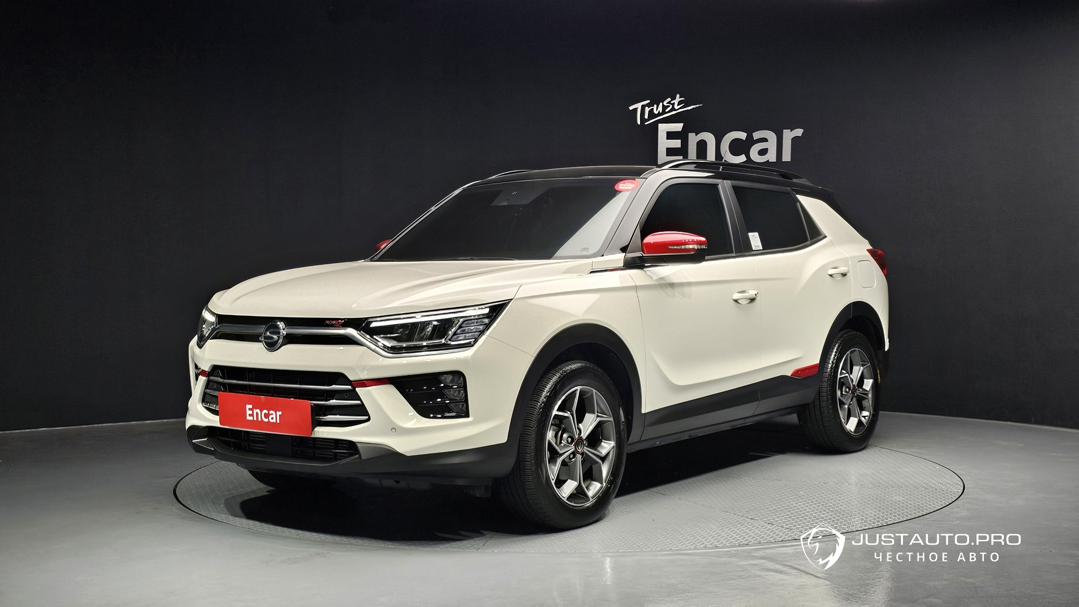 Автомобиль KG_Mobility_Ssangyong KORANDO
