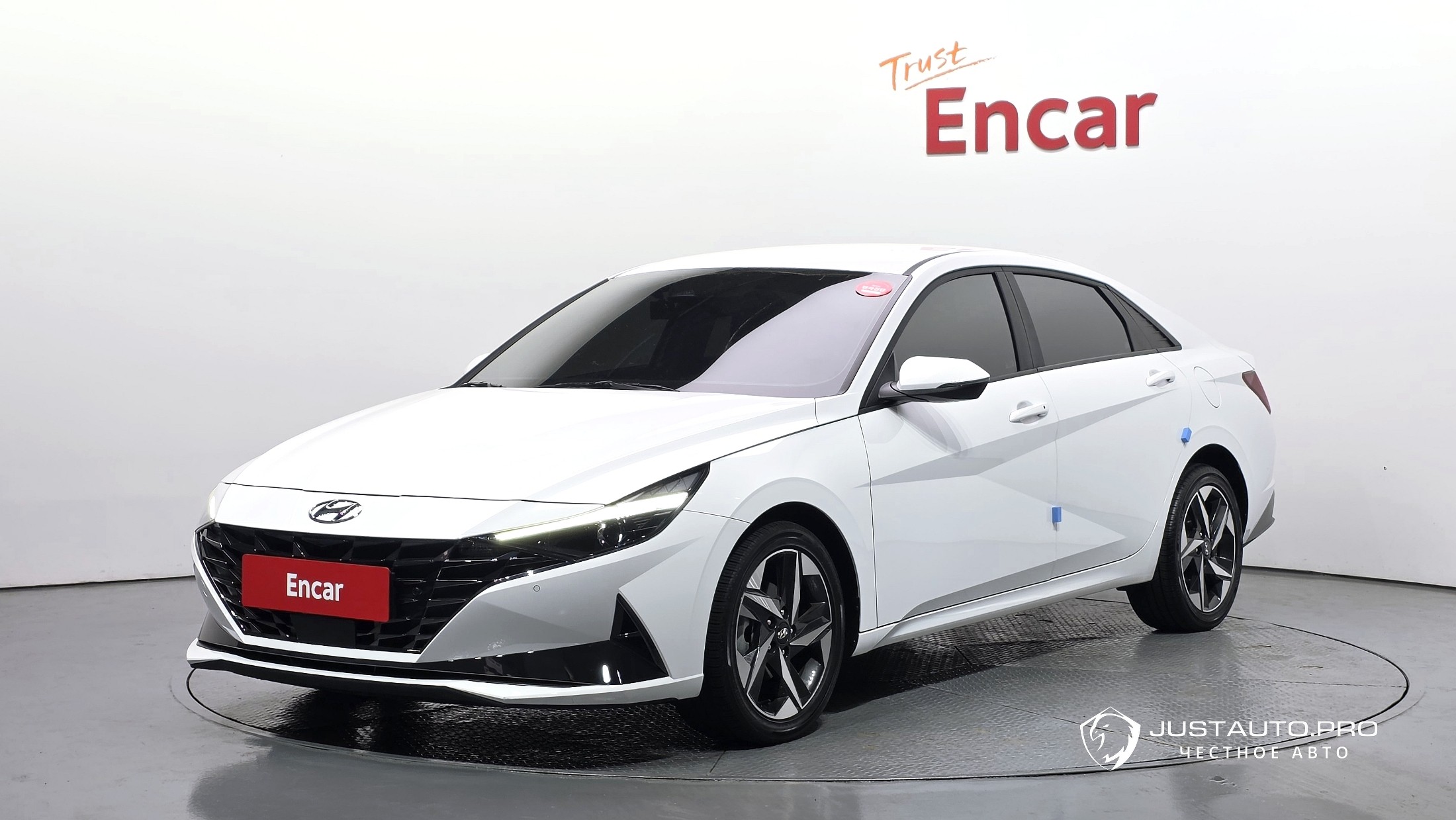 Автомобиль Hyundai AVANTE