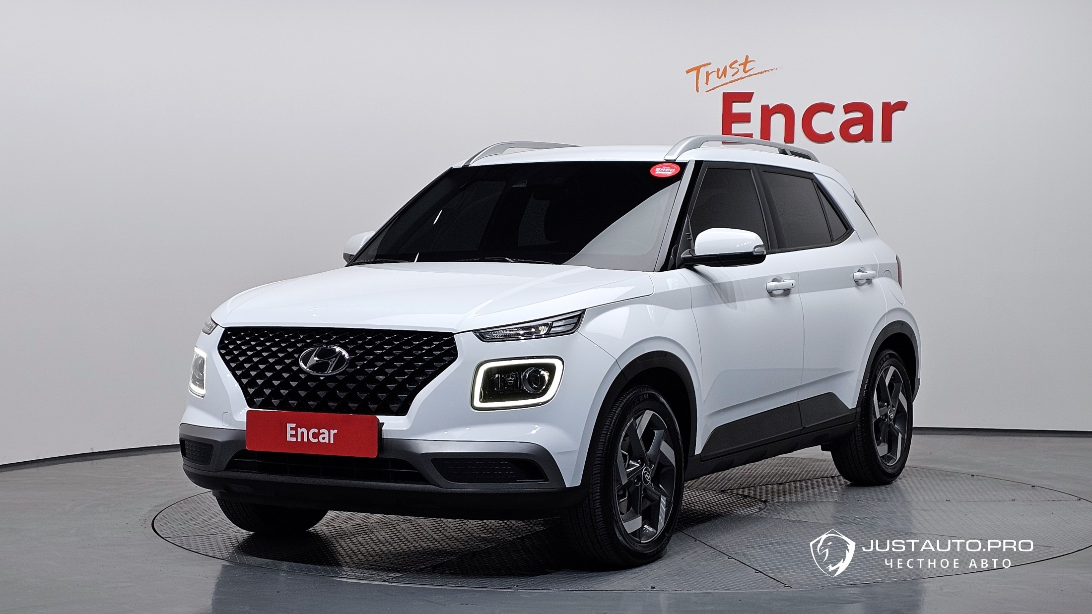 Автомобиль Hyundai Venue