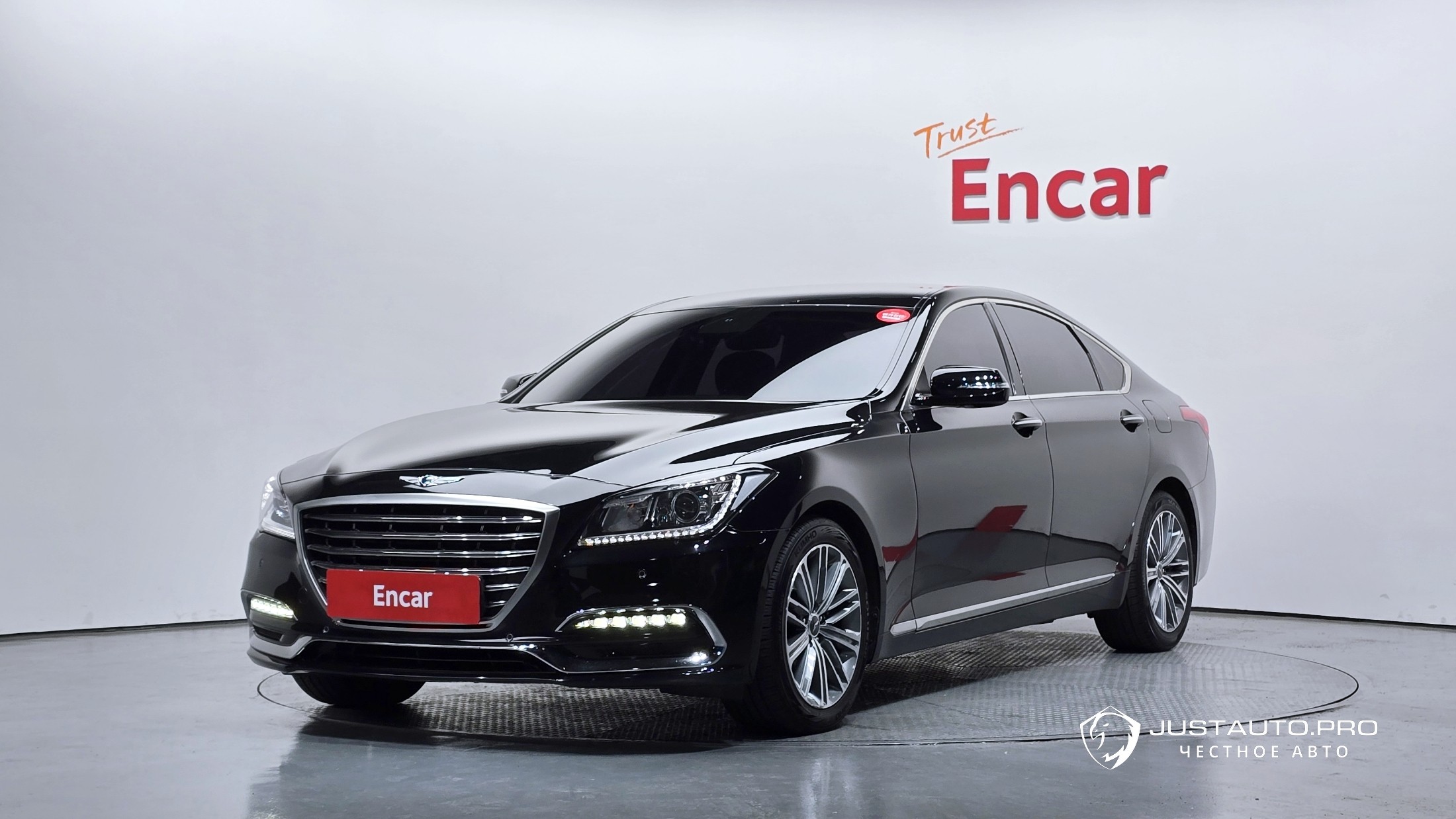 Автомобиль Genesis G80