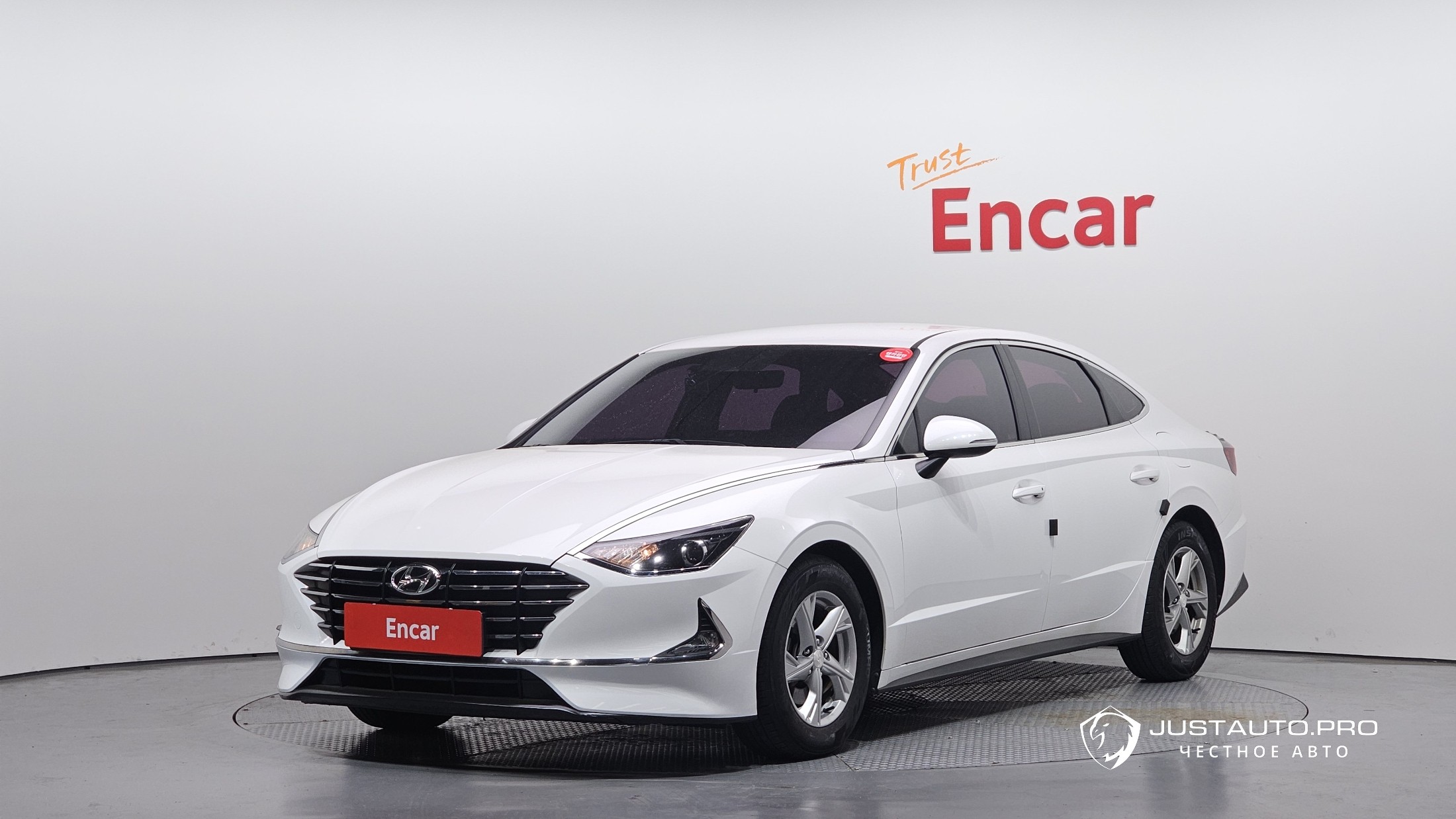 Автомобиль Hyundai Sonata