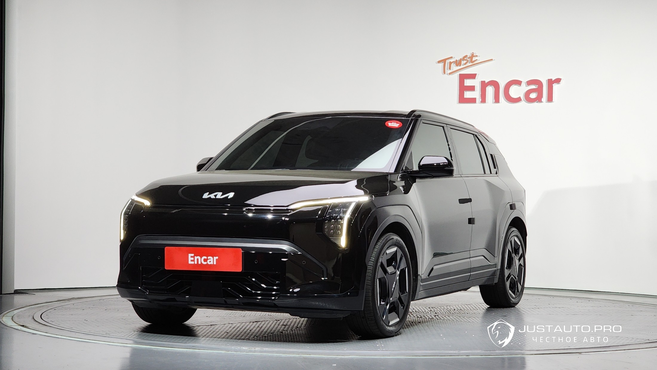 Автомобиль Kia EV3
