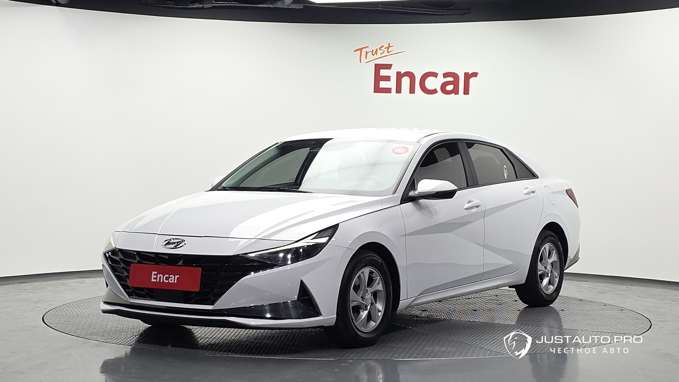 Автомобиль Hyundai AVANTE