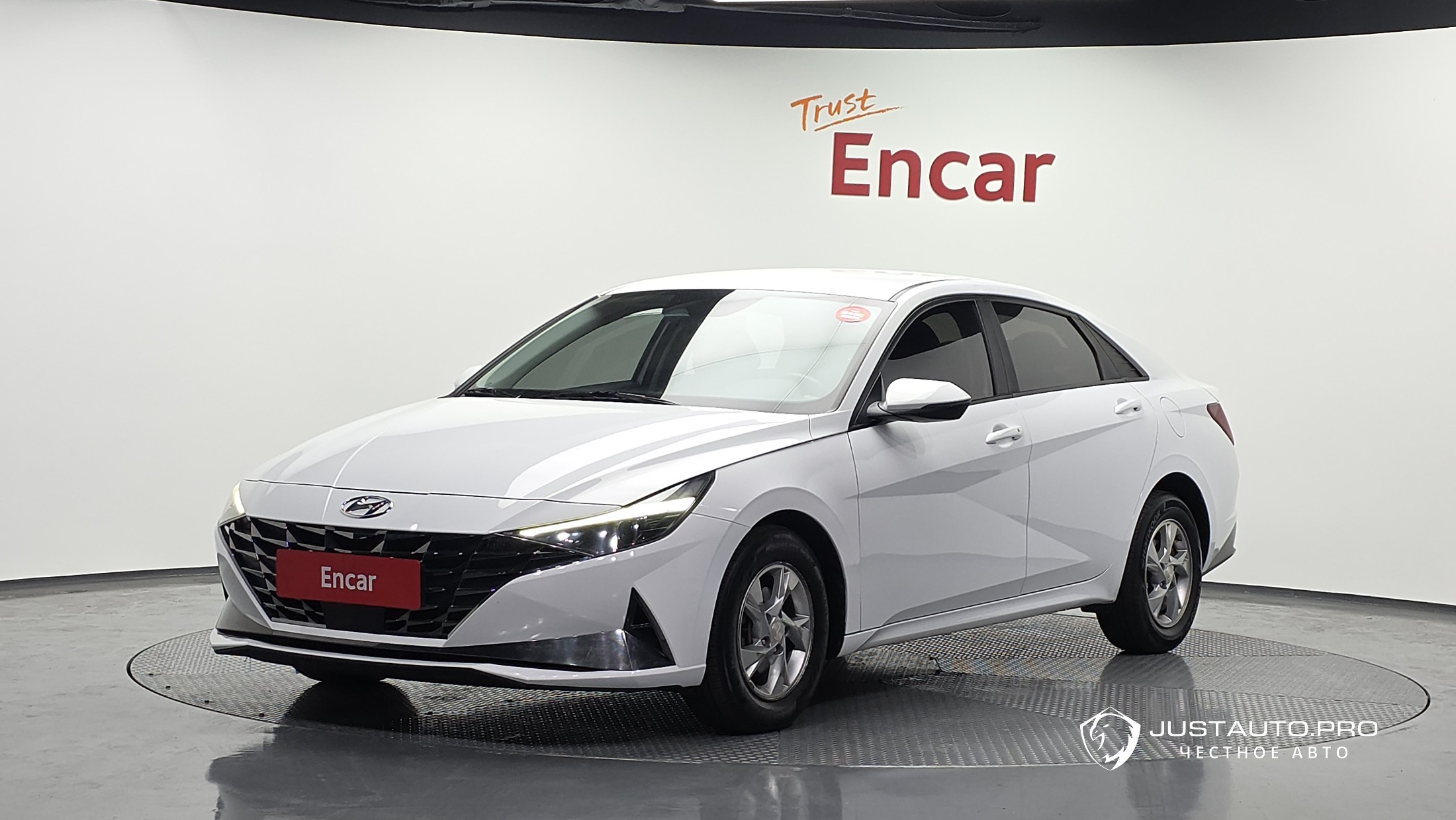 Автомобиль Hyundai AVANTE