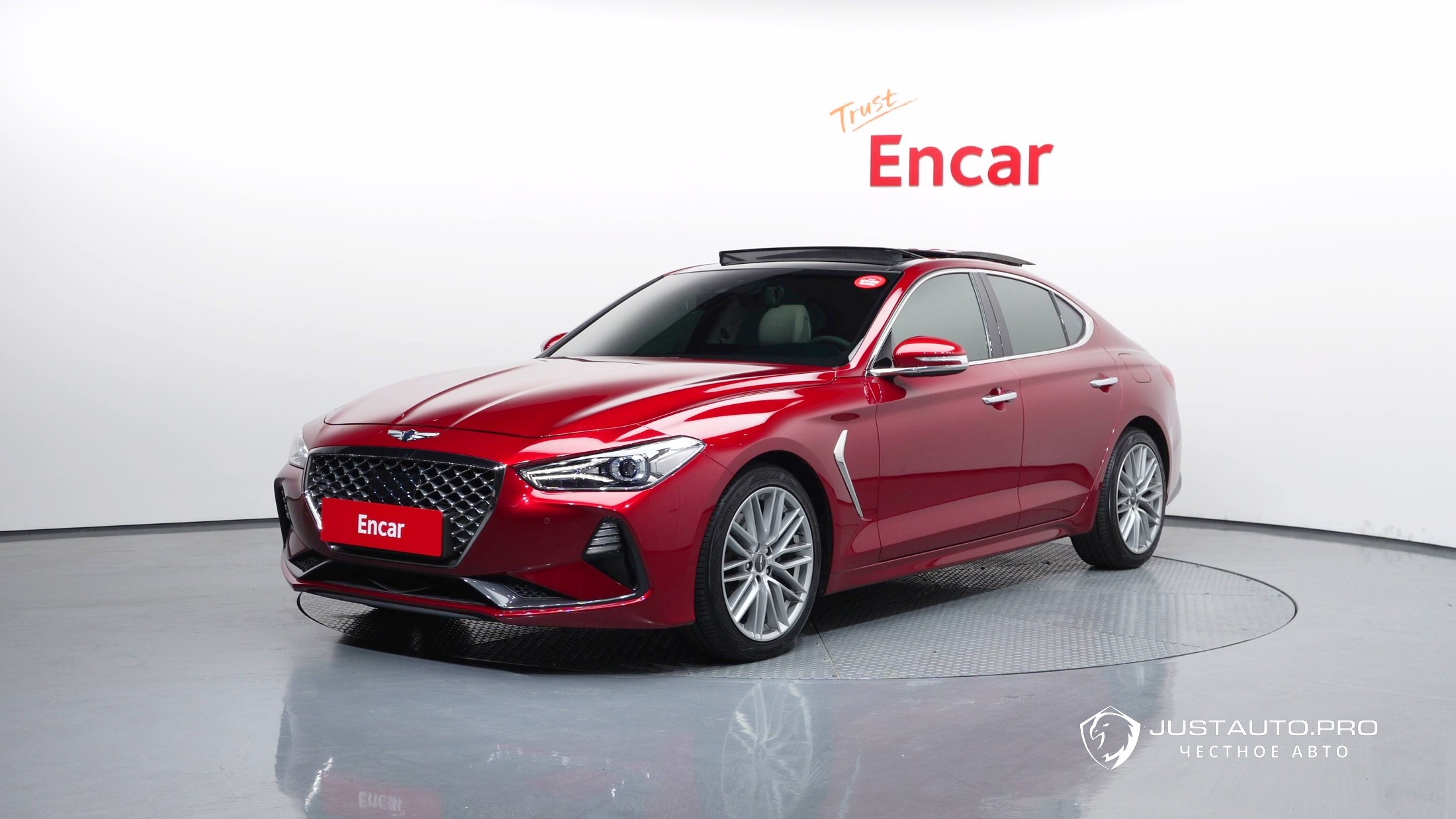 Автомобиль Genesis G70