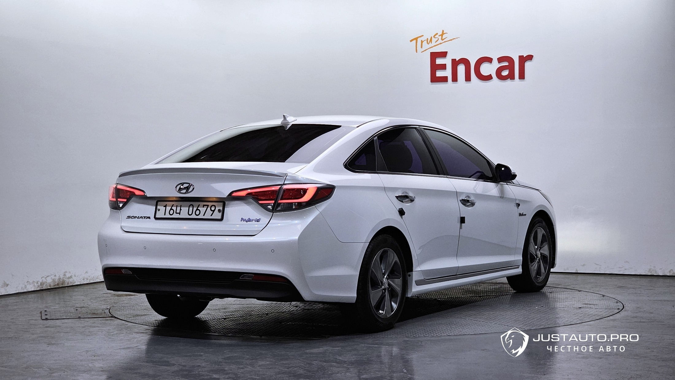 Автомобиль Hyundai Sonata