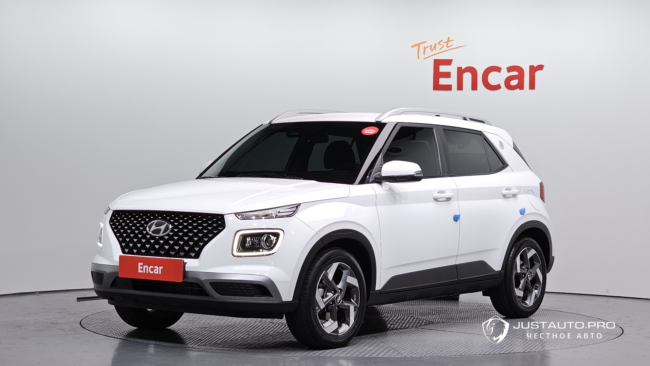 Автомобиль Hyundai Venue