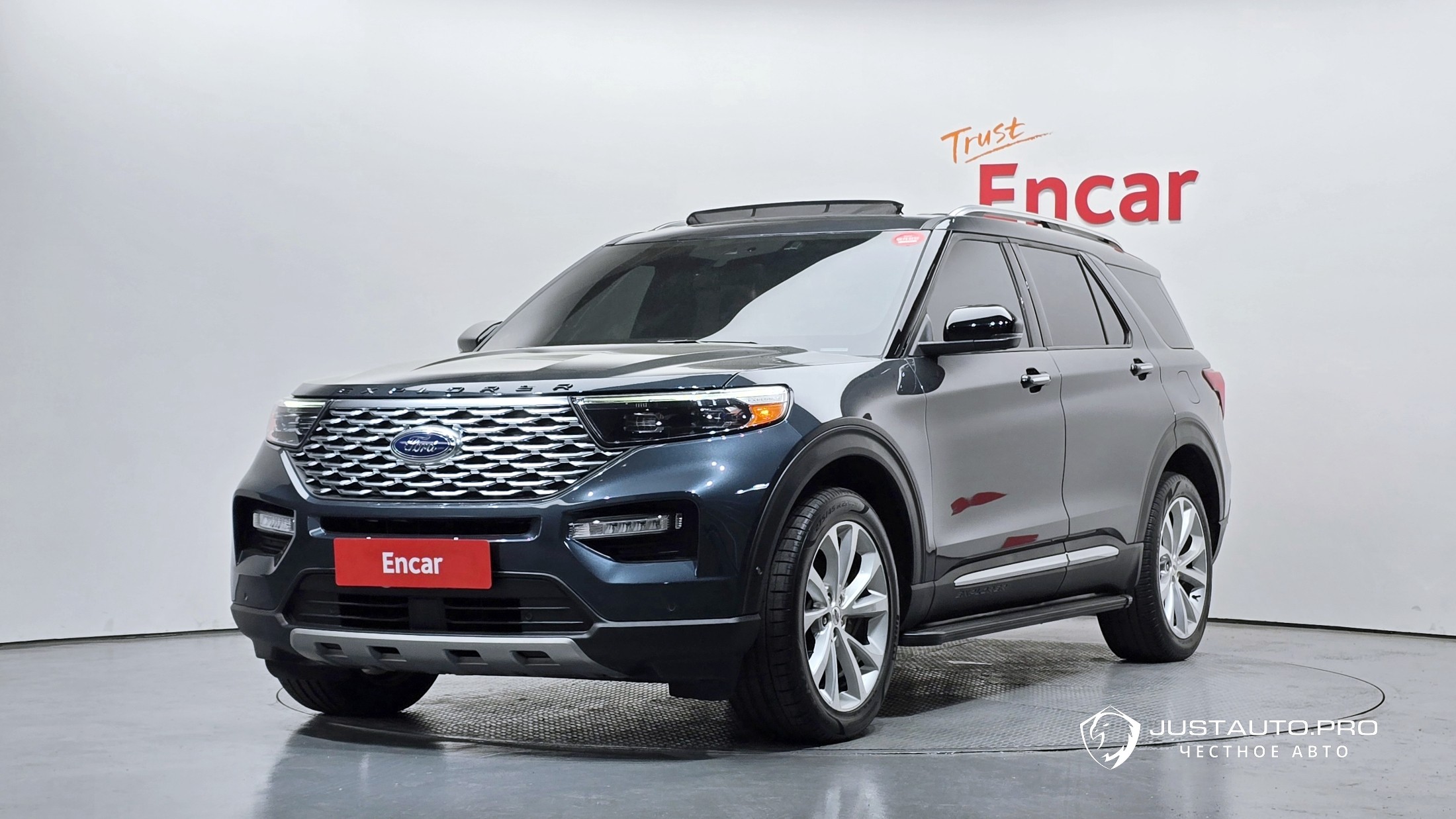 Автомобиль Ford Explorer